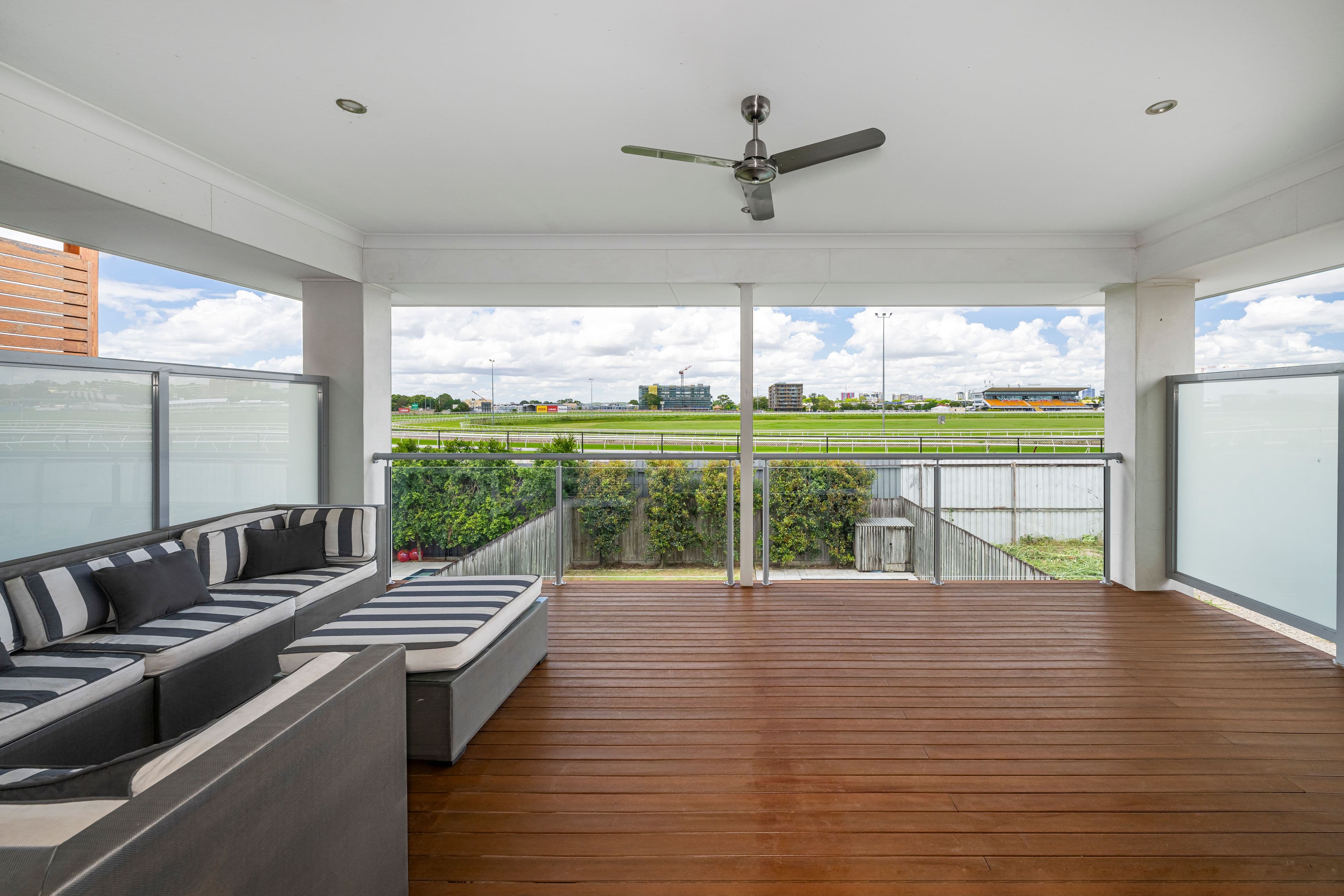 95 Raceview Avenue, Hendra QLD 4011, Hendra - Thumbnail 4