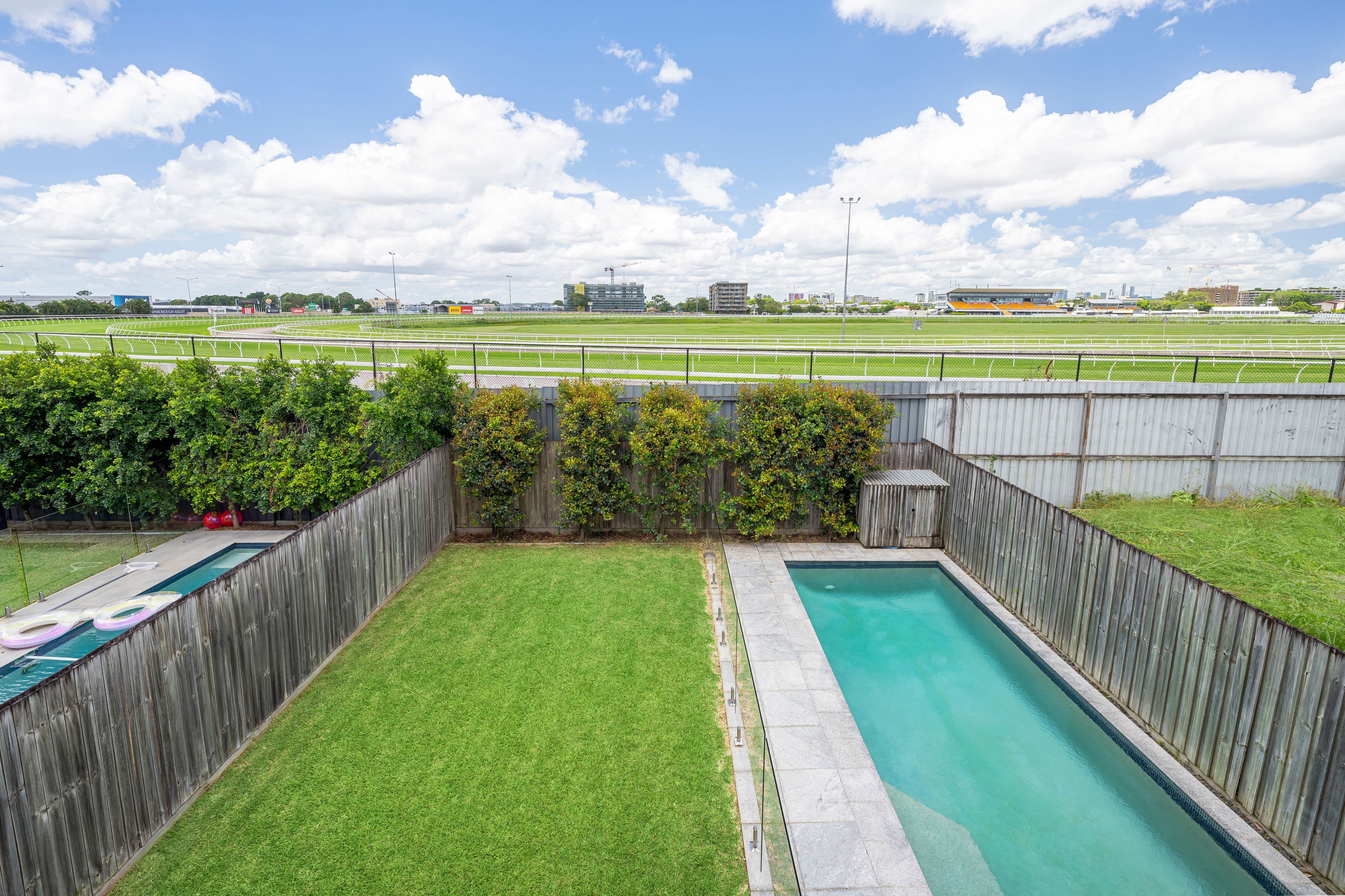 95 Raceview Avenue, Hendra QLD 4011, Hendra - Thumbnail 5