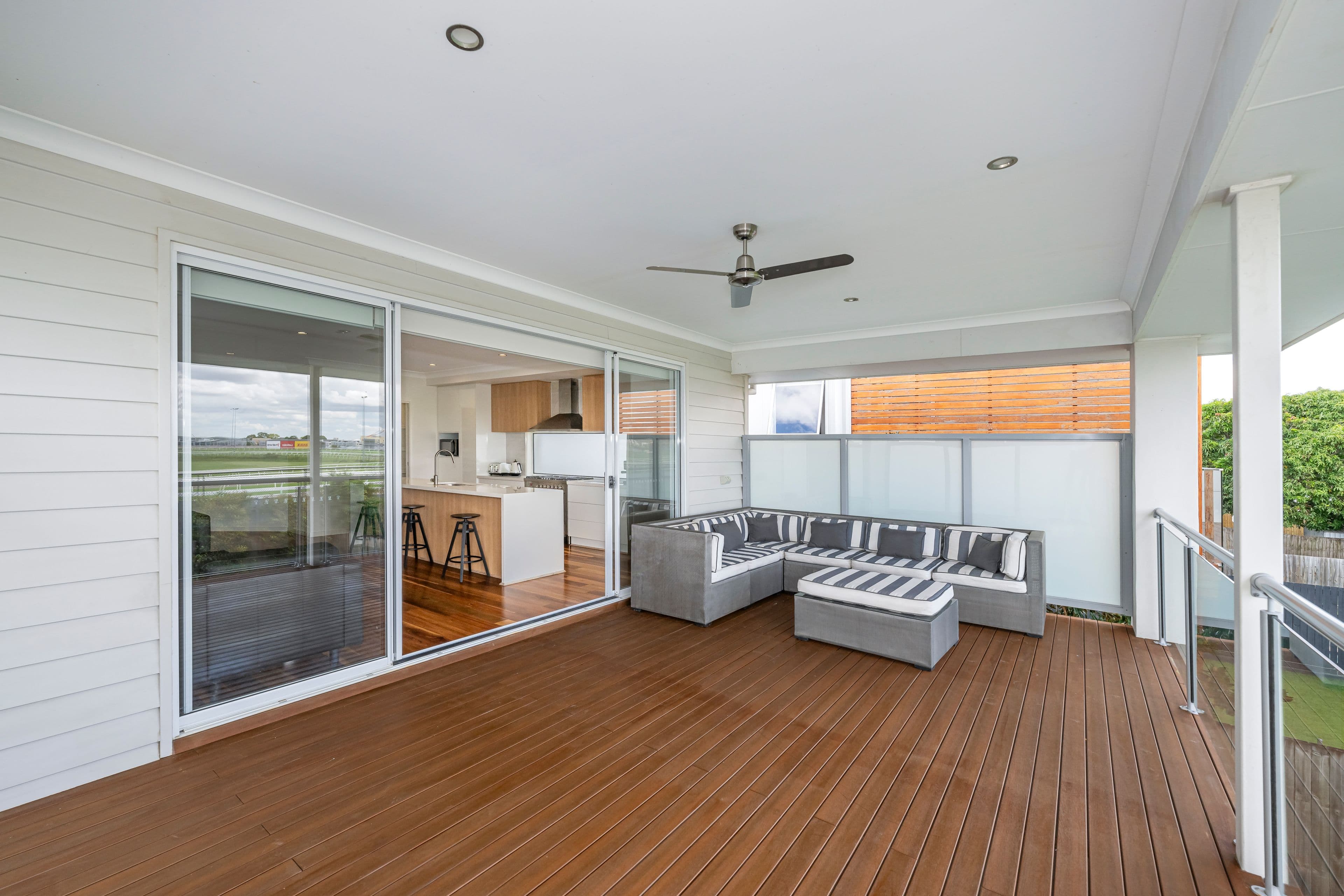 95 Raceview Avenue, Hendra QLD 4011, Hendra - Thumbnail 8
