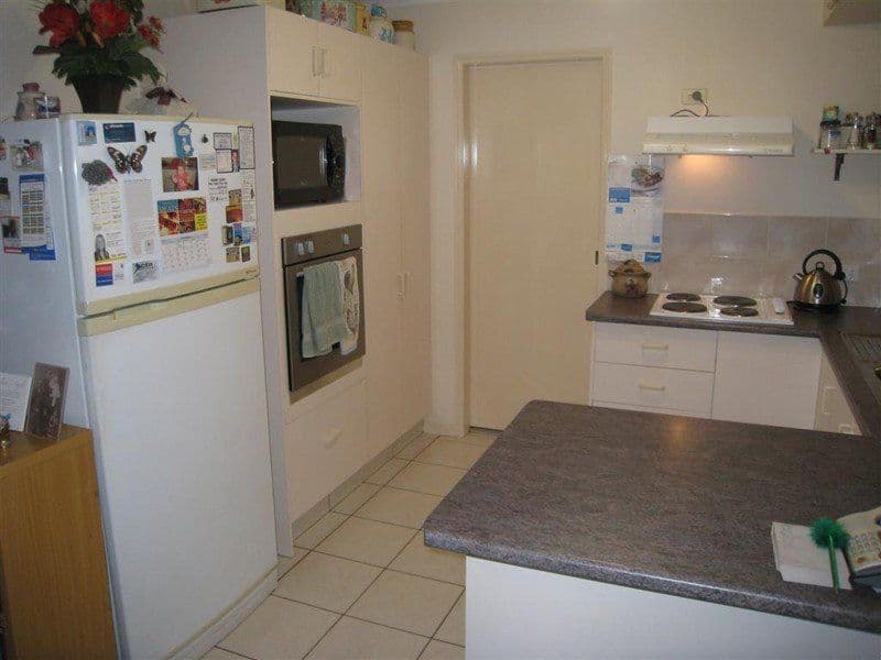 5 Grovedale Court, PARKWOOD QLD 4214, Parkwood - Thumbnail 4