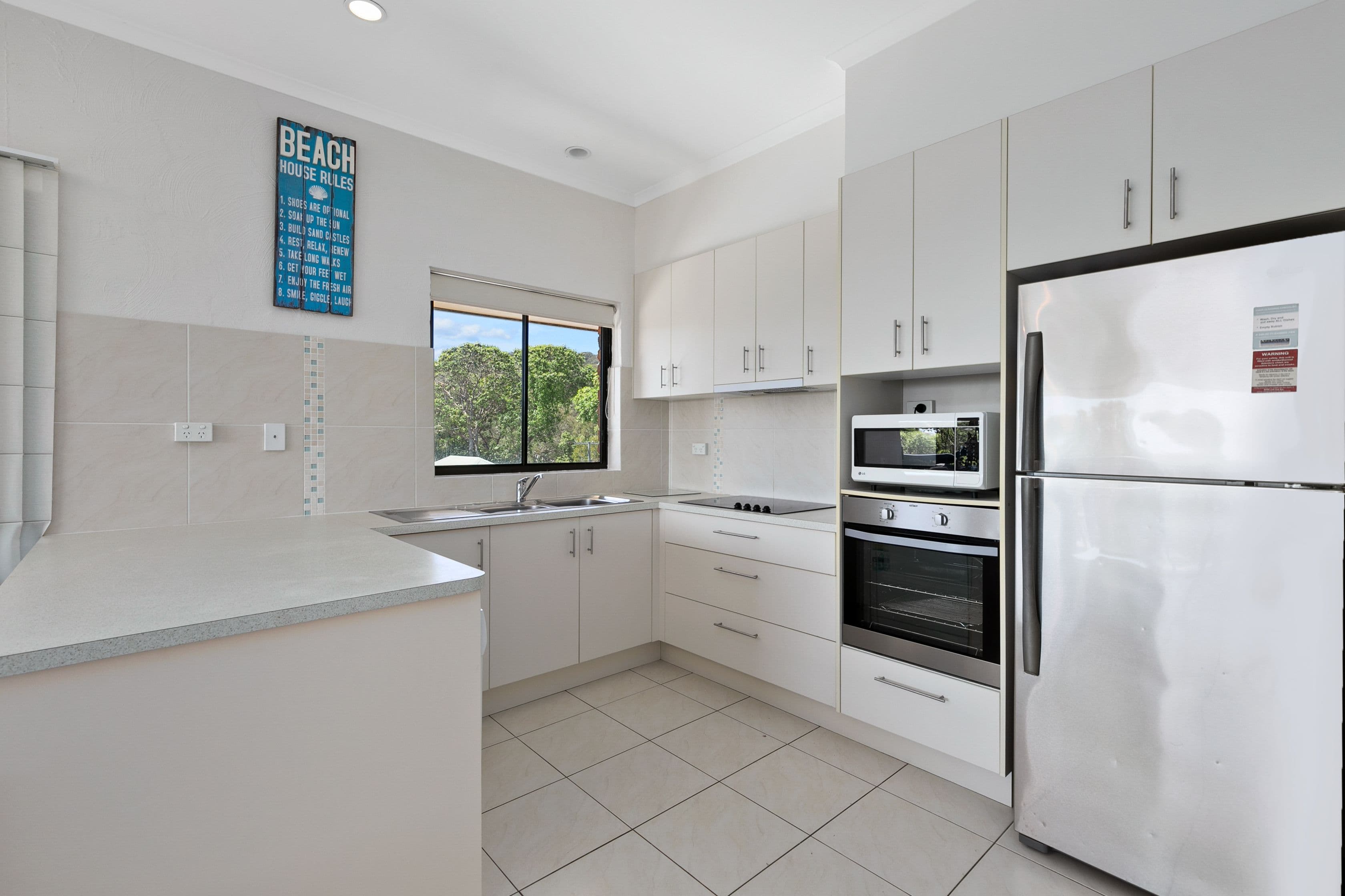 112 Dickson Way, Point Lookout QLD 4183, Point Lookout - Thumbnail 2
