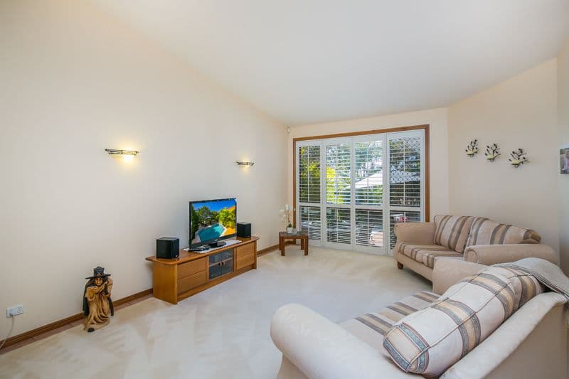 45 Ingles Circuit, Arundel QLD 4214, Arundel - Thumbnail 2