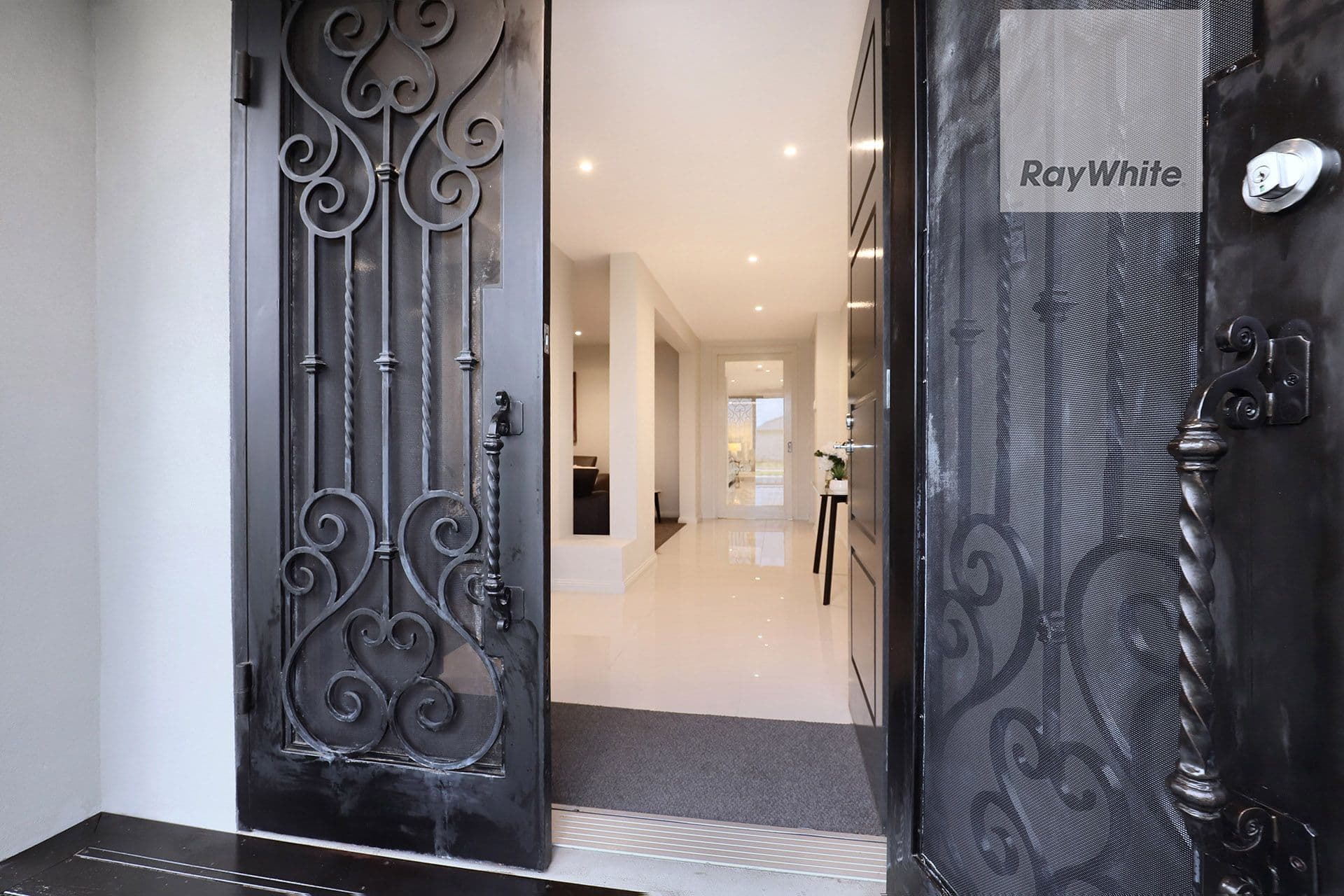 88 Lemonwood Drive, Greenvale VIC 3059, Greenvale - Thumbnail 2