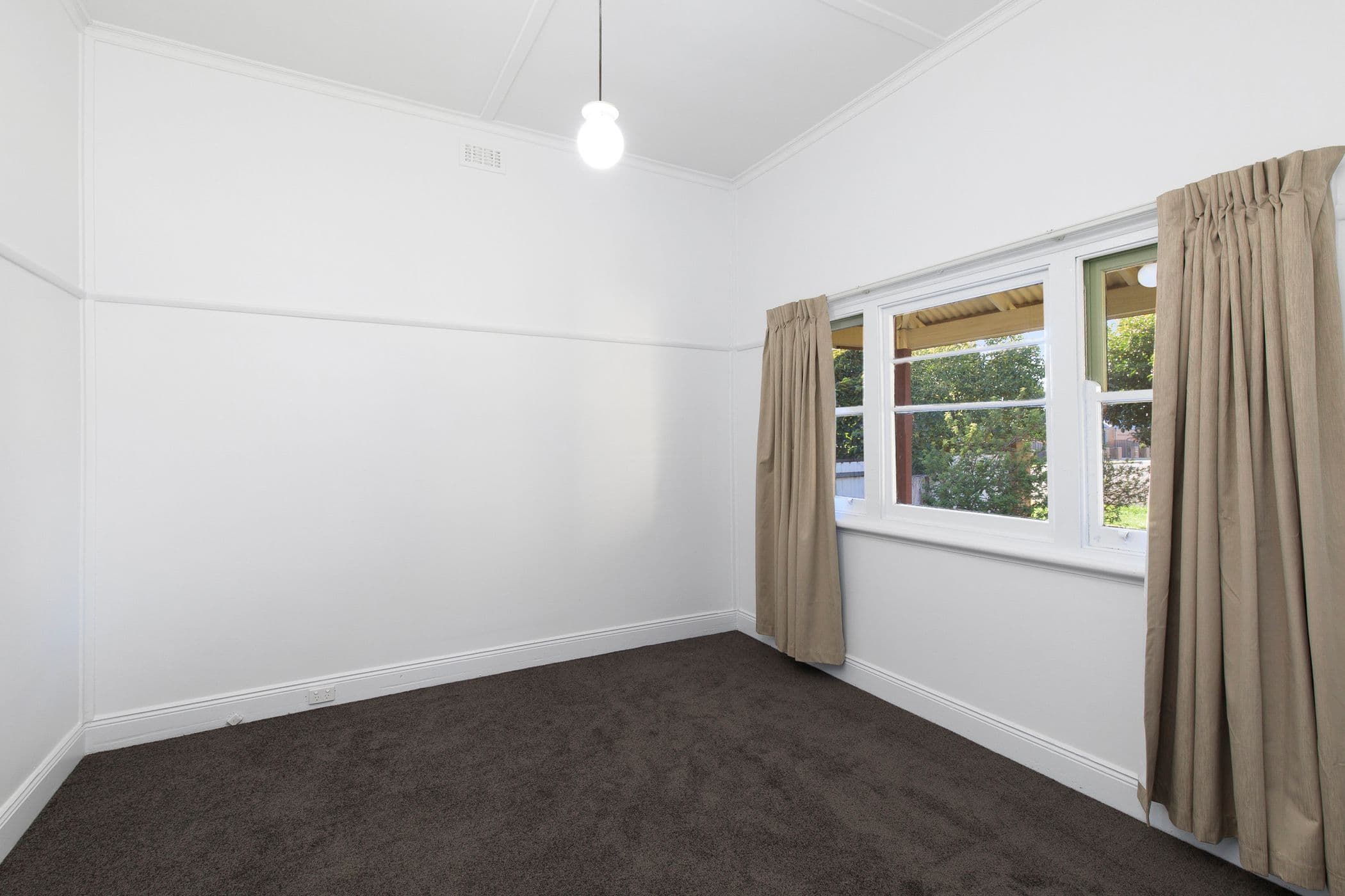 16 Tobin Street, Ararat VIC 3377, Ararat - Thumbnail 6