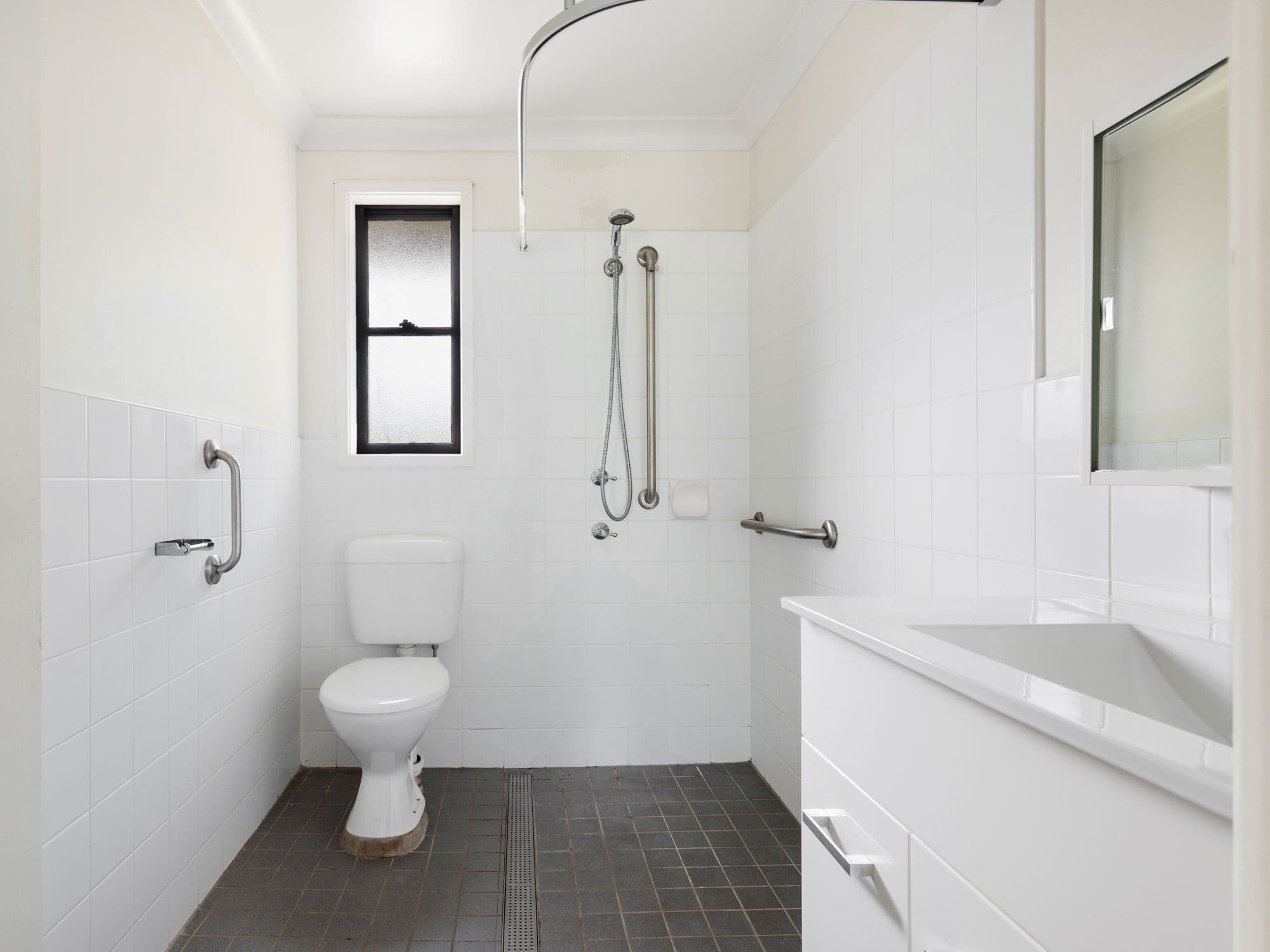 11 Peppin Crescent, Airds NSW 2560, Airds - Thumbnail 7