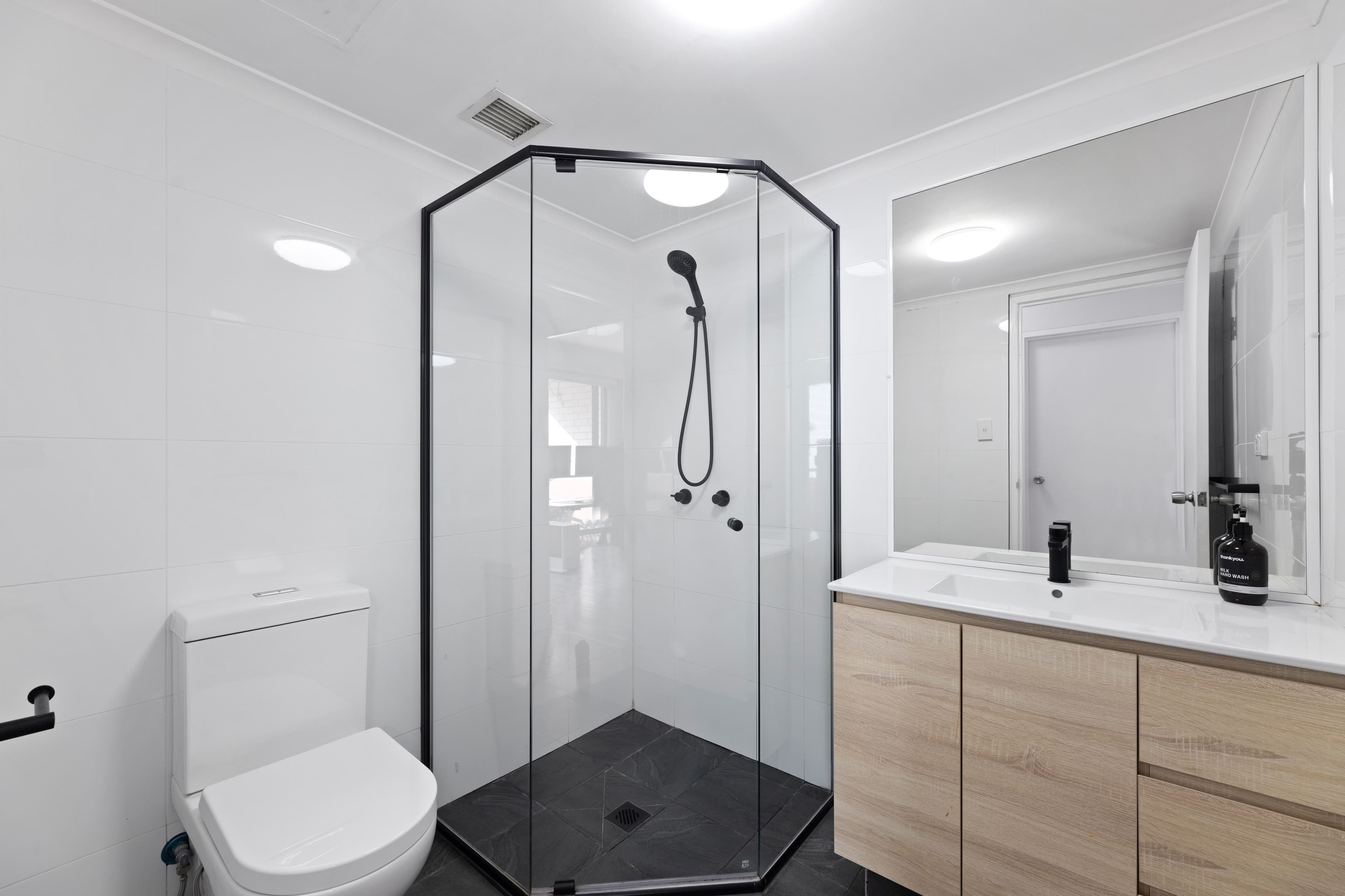 25-27 Kiora Road, Miranda NSW 2228, Miranda - Thumbnail 6