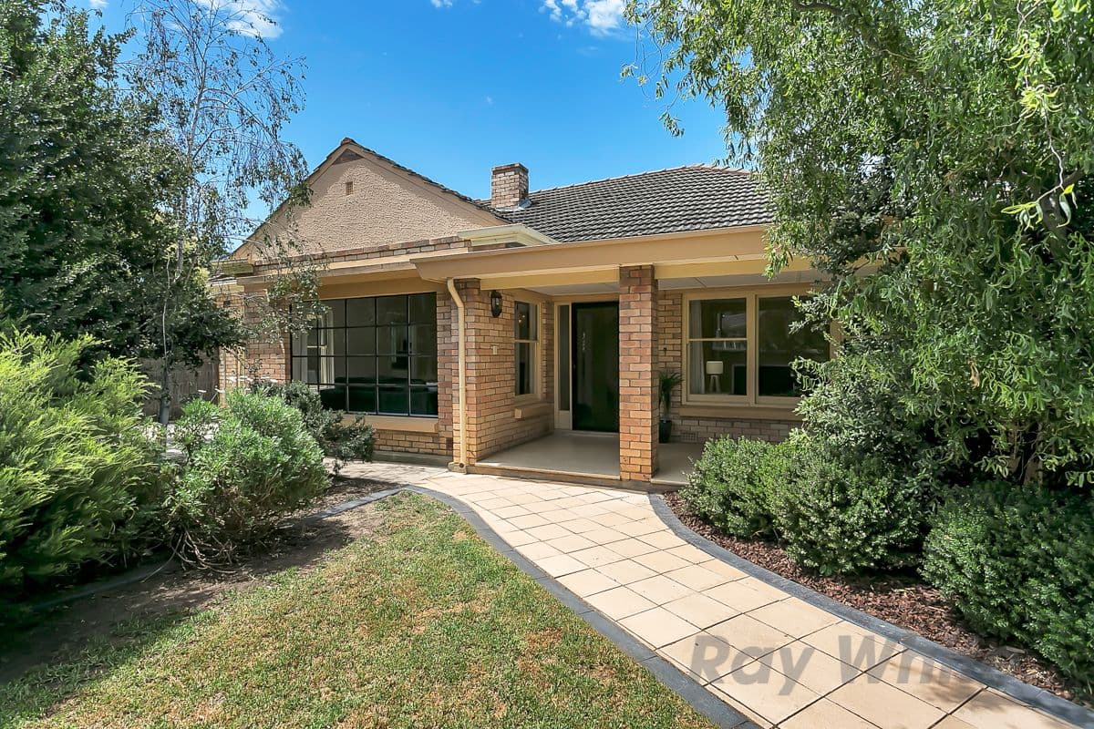 4 Cudmore Street, Somerton Park SA 5044, Somerton Park - Image 1