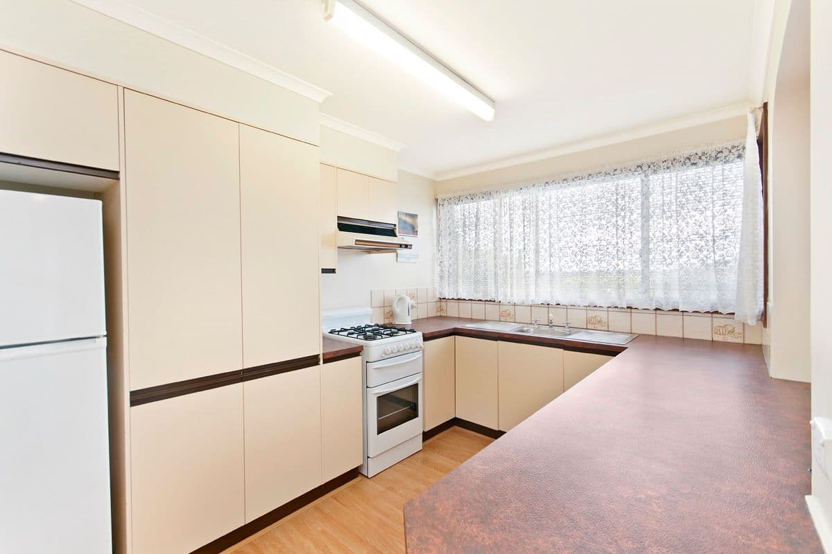 12 Impala Avenue, Warrnambool VIC 3280, Warrnambool - Thumbnail 3