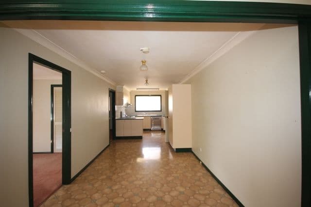 18 Blenheim Avenue, Oberon - Thumbnail 6