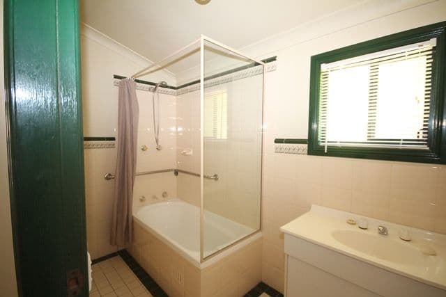 18 Blenheim Avenue, Oberon - Thumbnail 8