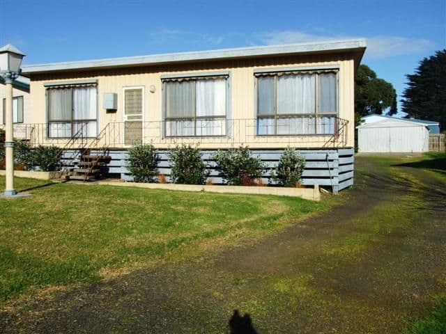 15 Phillip Island Road, SUNSET STRIP VIC 3922, Sunset Strip - Image 1