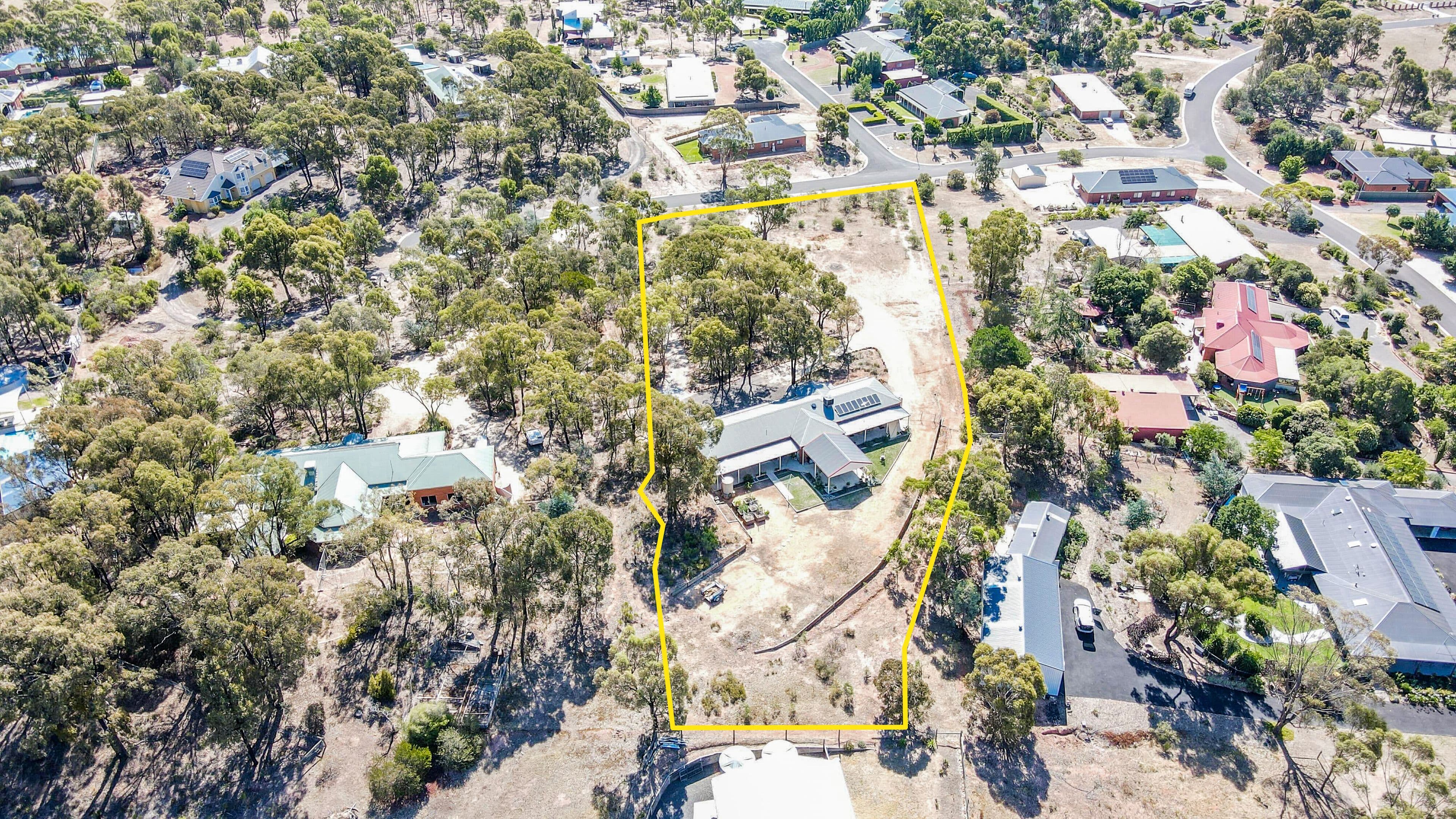 1 Rebecca Court, Maiden Gully VIC 3551, Maiden Gully - Thumbnail 6