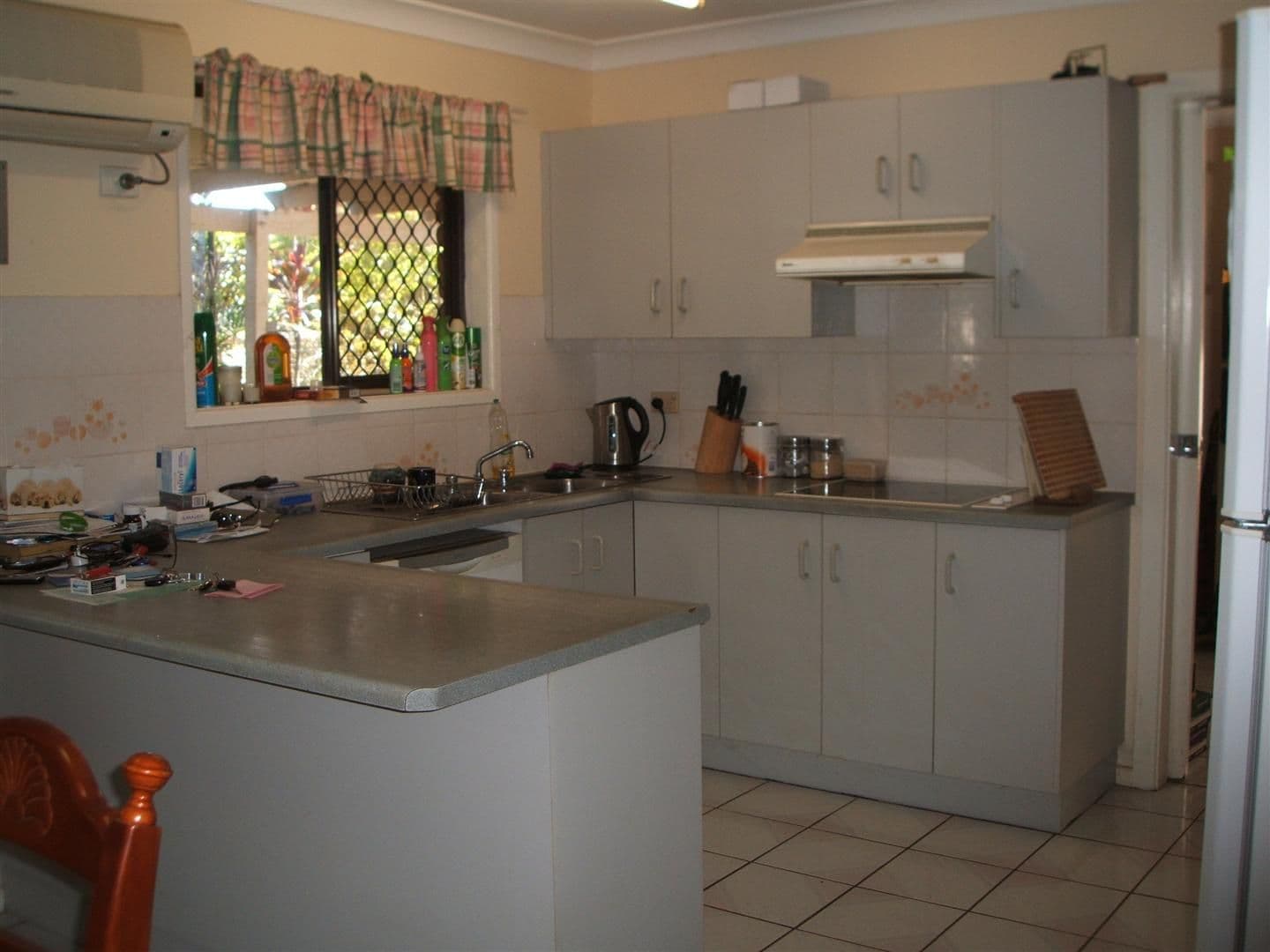 42 Cowan Street, GRACEMERE QLD 4702, Gracemere - Thumbnail 3
