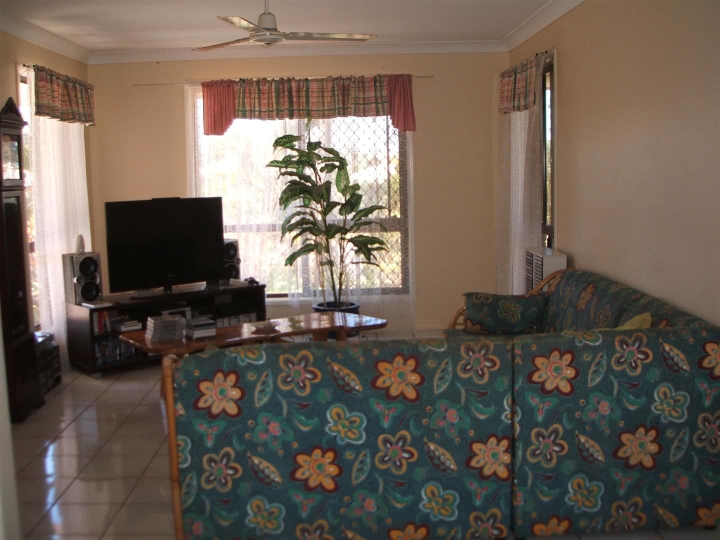42 Cowan Street, GRACEMERE QLD 4702, Gracemere - Thumbnail 4