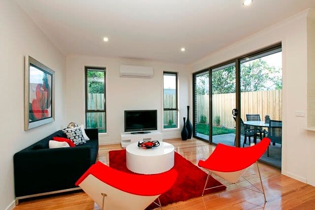 37 Lane Crescent, RESERVOIR VIC 3073, Reservoir - Thumbnail 3