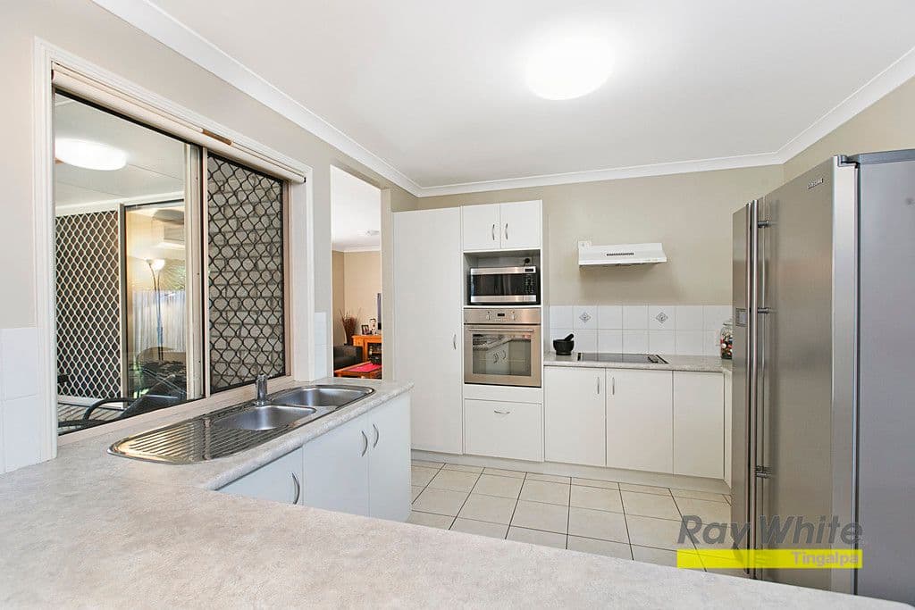 27 Glenwood Place, Hemmant QLD 4174, Hemmant - Thumbnail 7