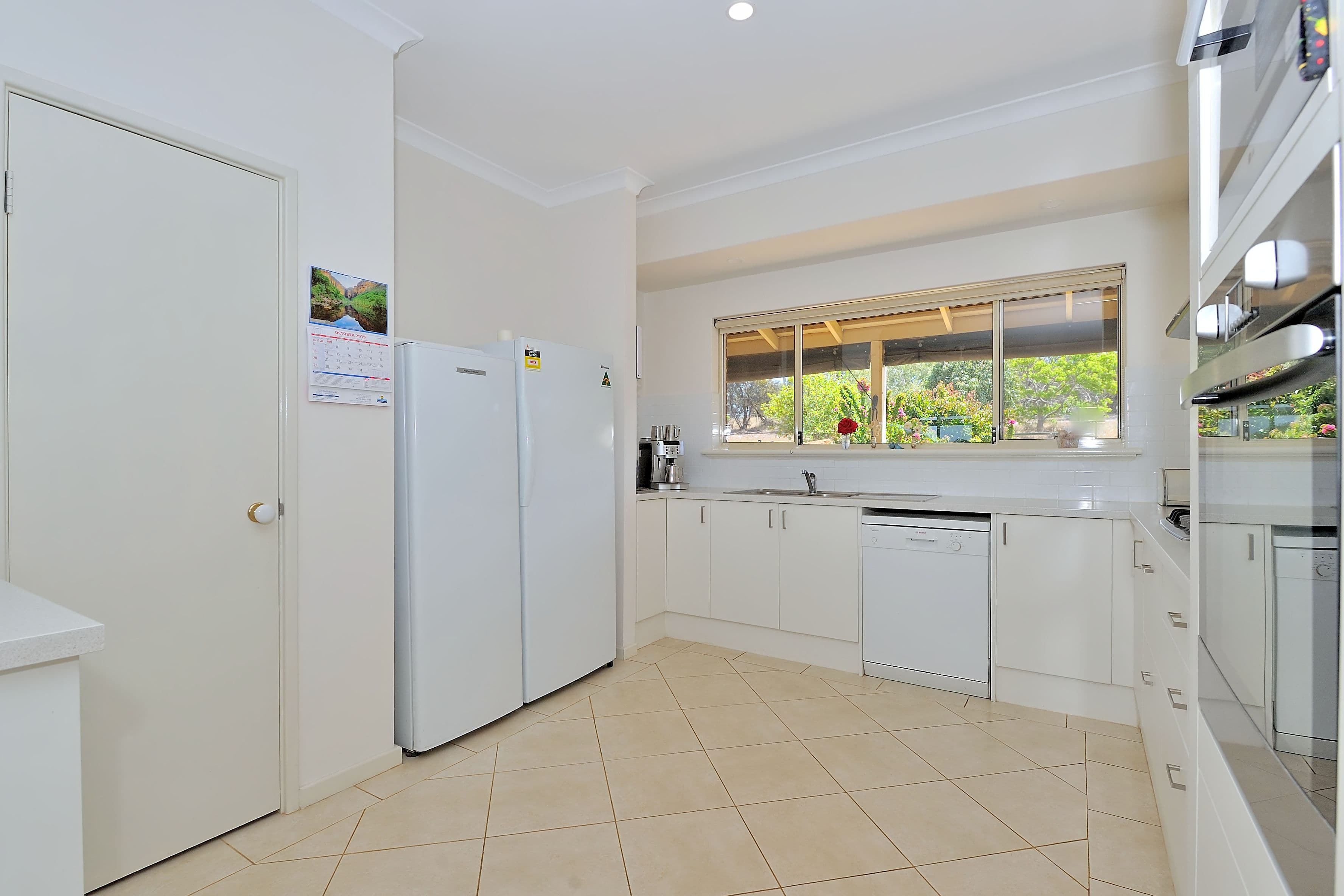 246 Ayrshire Loop, Lower Chittering WA 6084, Lower Chittering - Thumbnail 5