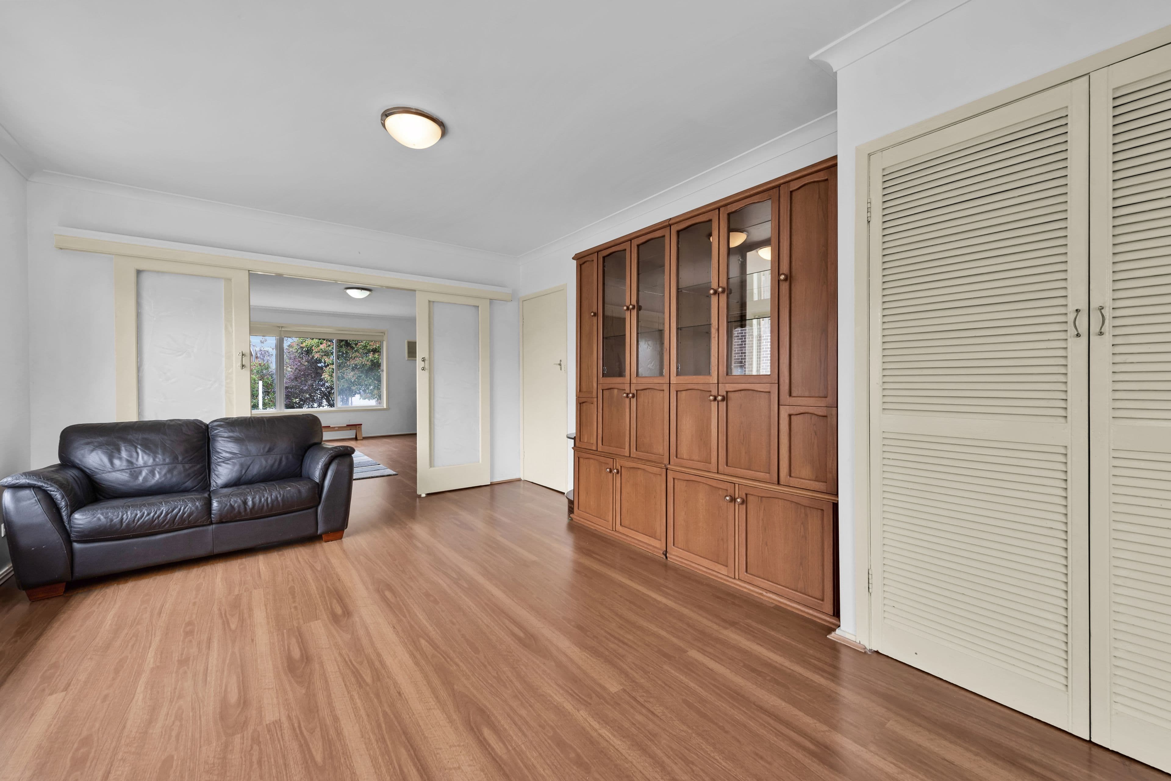 28 Henry Street, Pakenham VIC 3810, Pakenham - Thumbnail 4