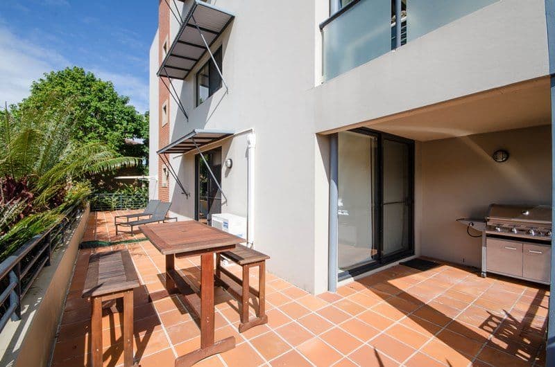 20 Illawong Street, CHEVRON ISLAND QLD 4217, Chevron Island - Image 1