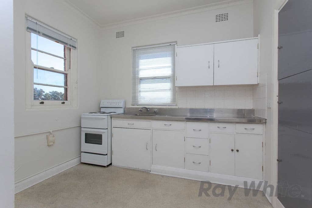 32 National Park Street, HAMILTON EAST NSW 2303, Hamilton East - Thumbnail 2