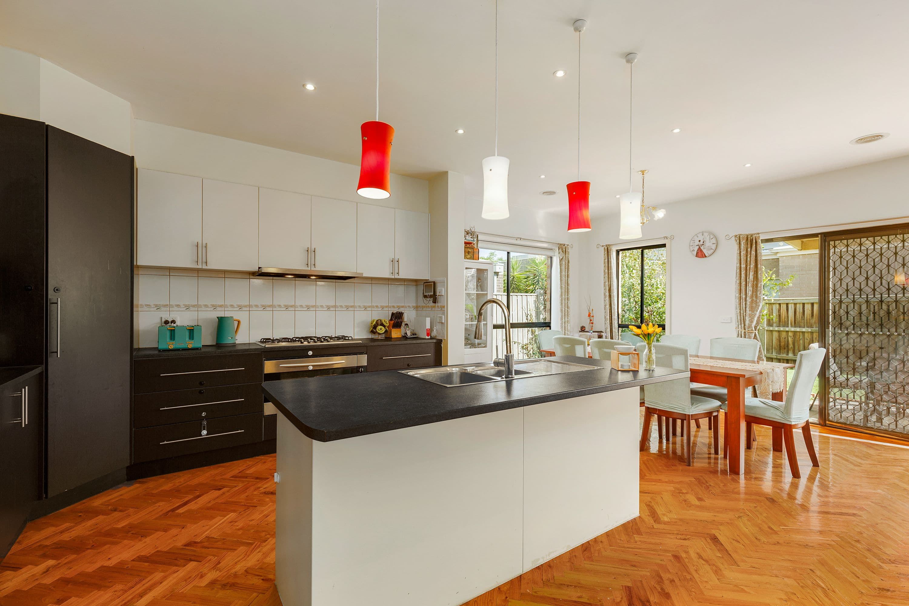 55 Cascade Terrace, Craigieburn VIC 3064, Craigieburn - Thumbnail 2