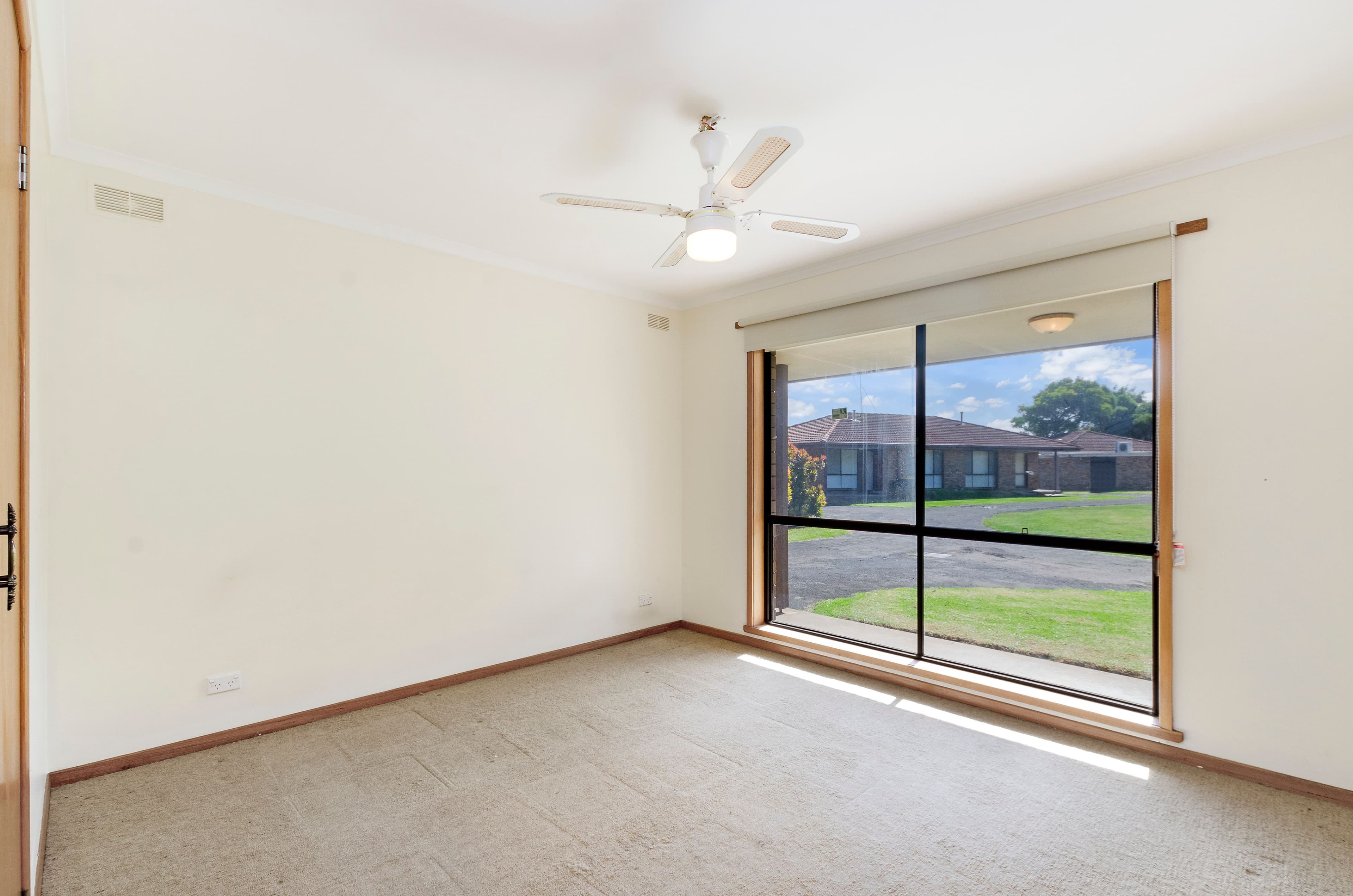 21 Carmell Drive, Warrnambool VIC 3280, Warrnambool - Thumbnail 3