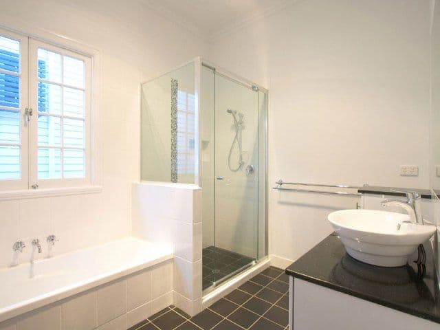18  Park Road, GRACEVILLE QLD 4075, Graceville - Thumbnail 5