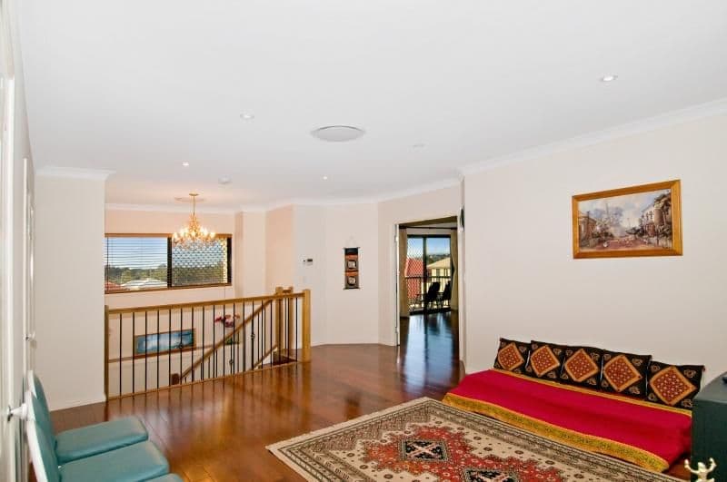 4 Cerbaia Close, BRIDGEMAN DOWNS QLD 4035, Bridgeman Downs - Thumbnail 3
