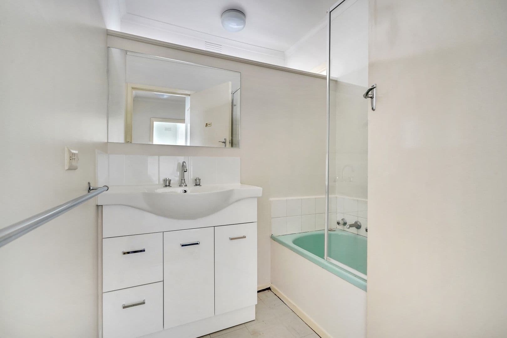 21 Vincent Crescent, Noble Park VIC 3174, Noble Park - Thumbnail 5