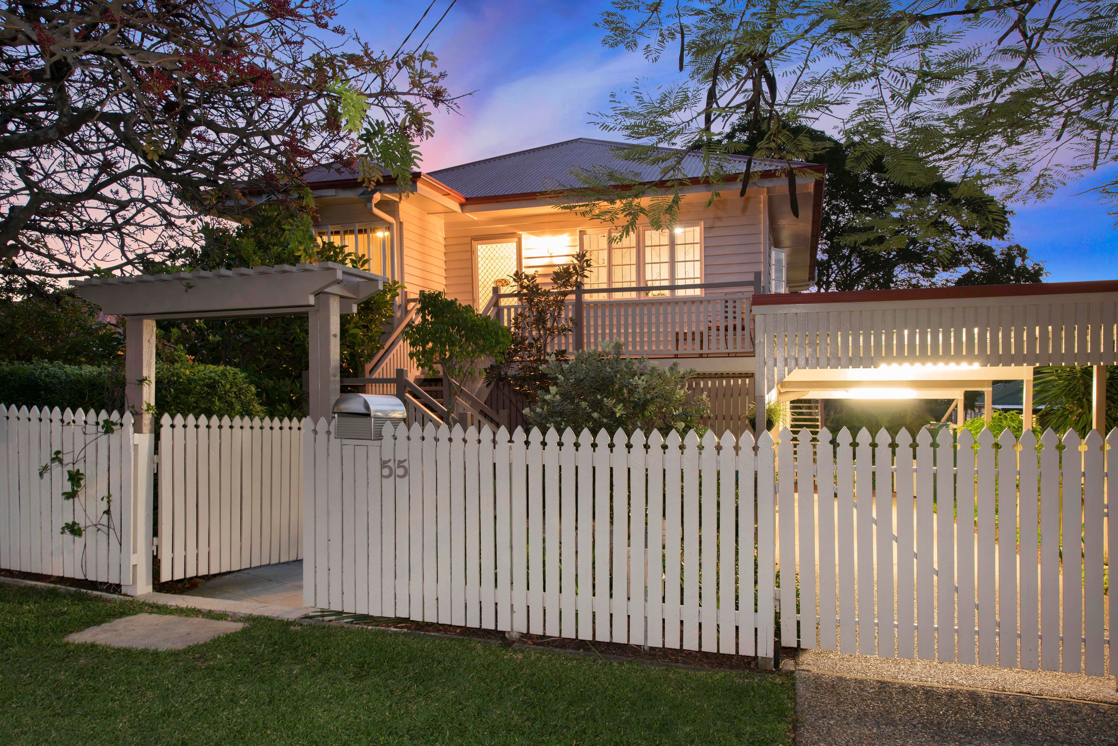 55 Brooks Street, Camp Hill QLD 4152, Camp Hill - Thumbnail 2