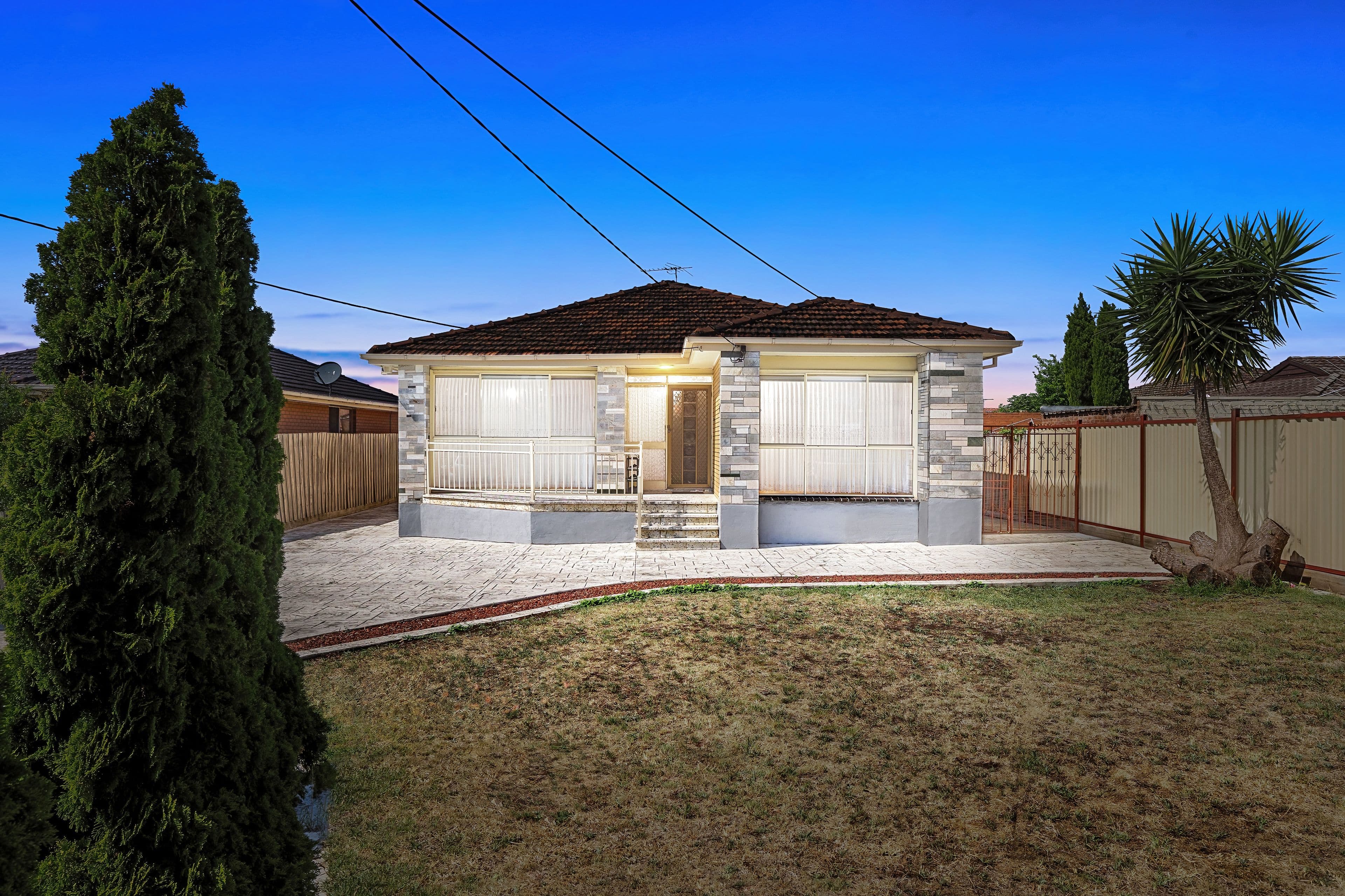 9 Lena Court, Thomastown VIC 3074, Thomastown - Thumbnail 2