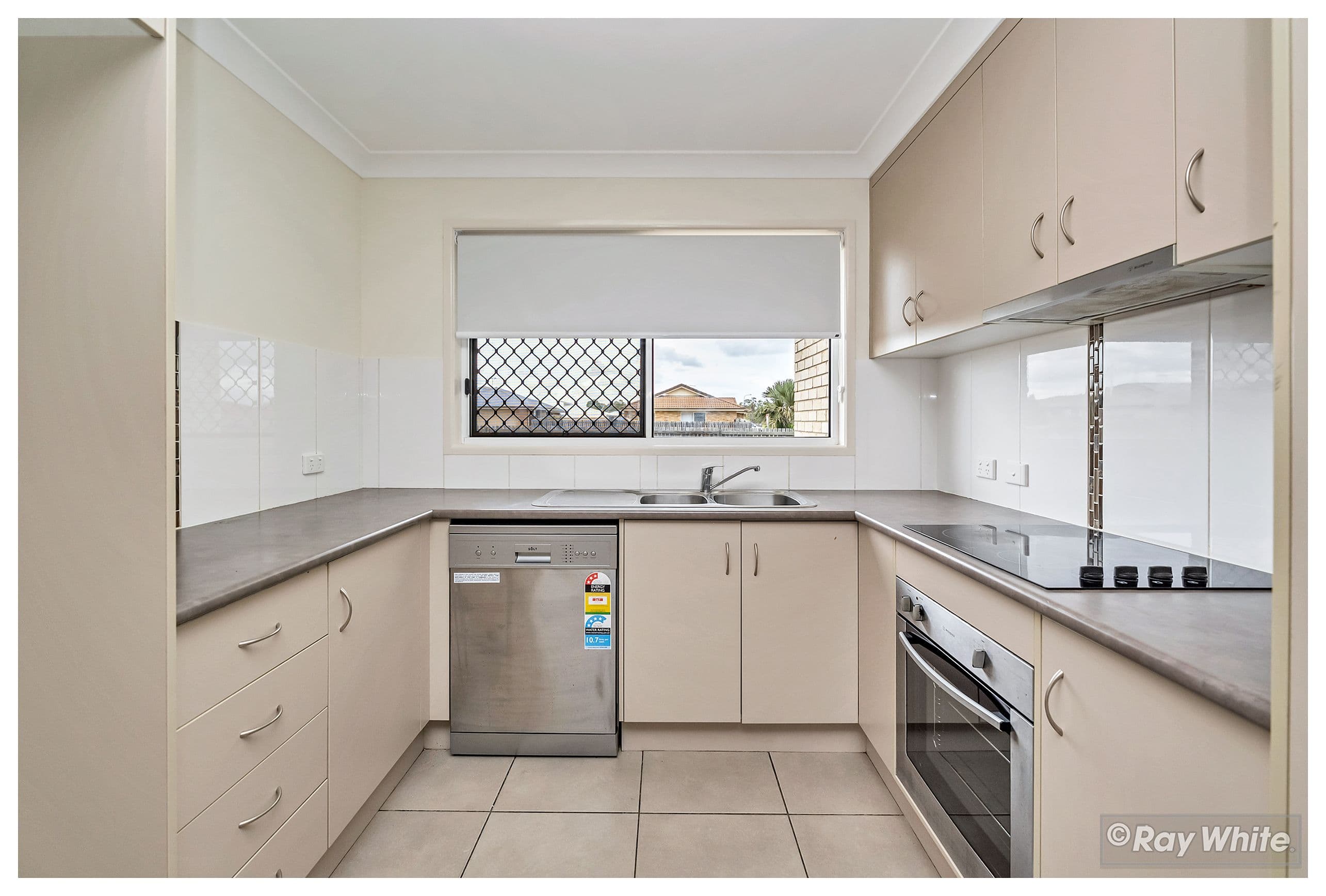 35 Temora Street, Gracemere QLD 4702, Gracemere - Thumbnail 4