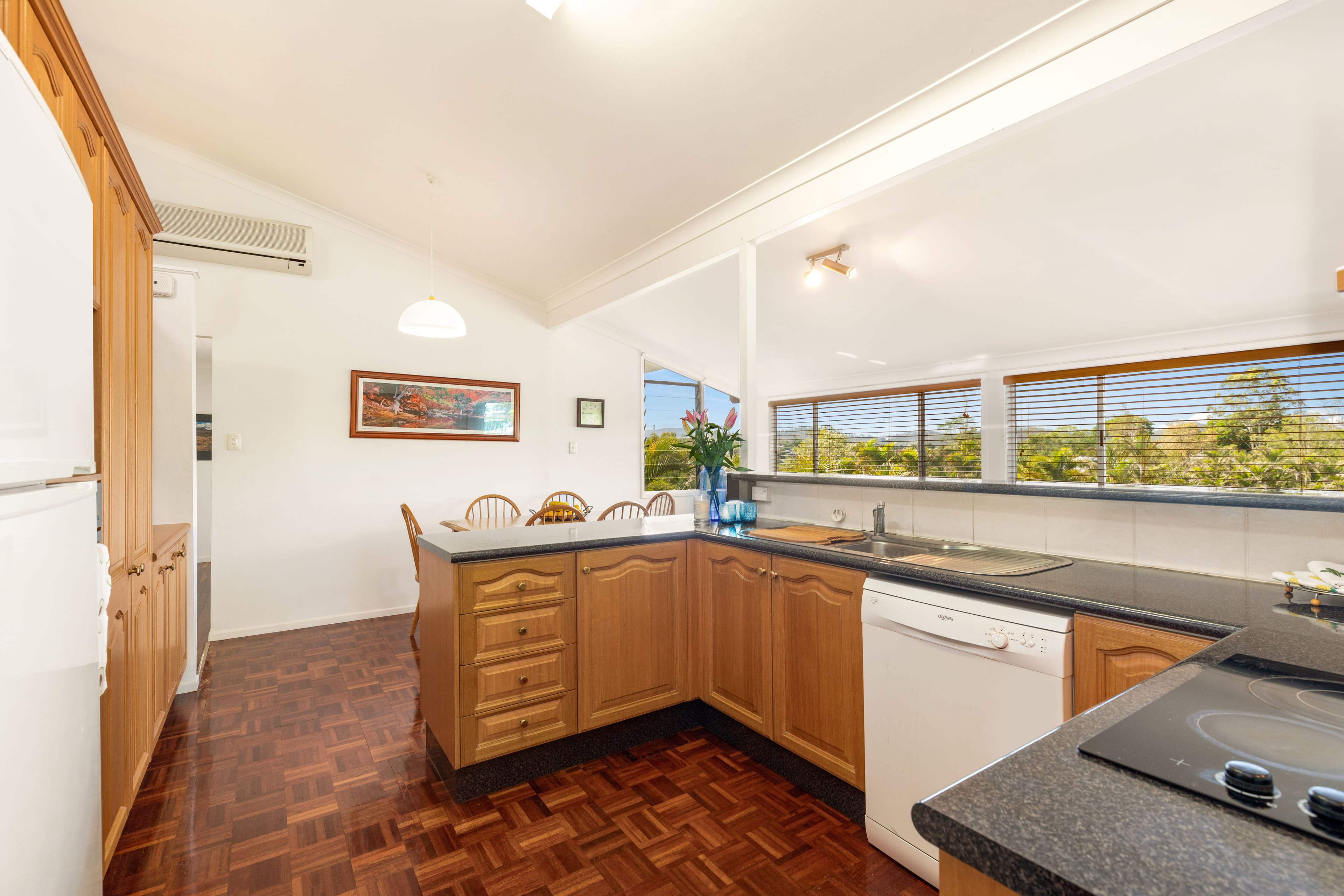 38 D'Aguilar Road, The Gap QLD 4061, The Gap - Thumbnail 4