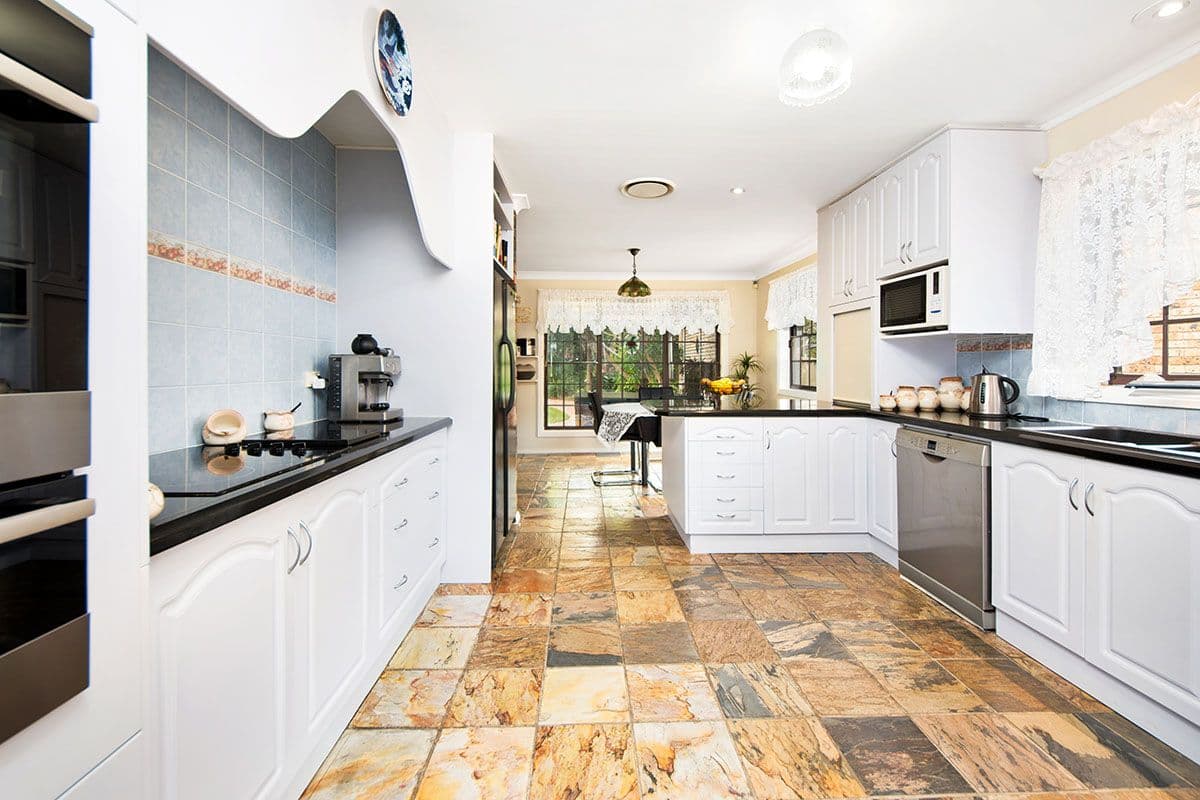 34 Osprey Drive, Illawong - Thumbnail 4