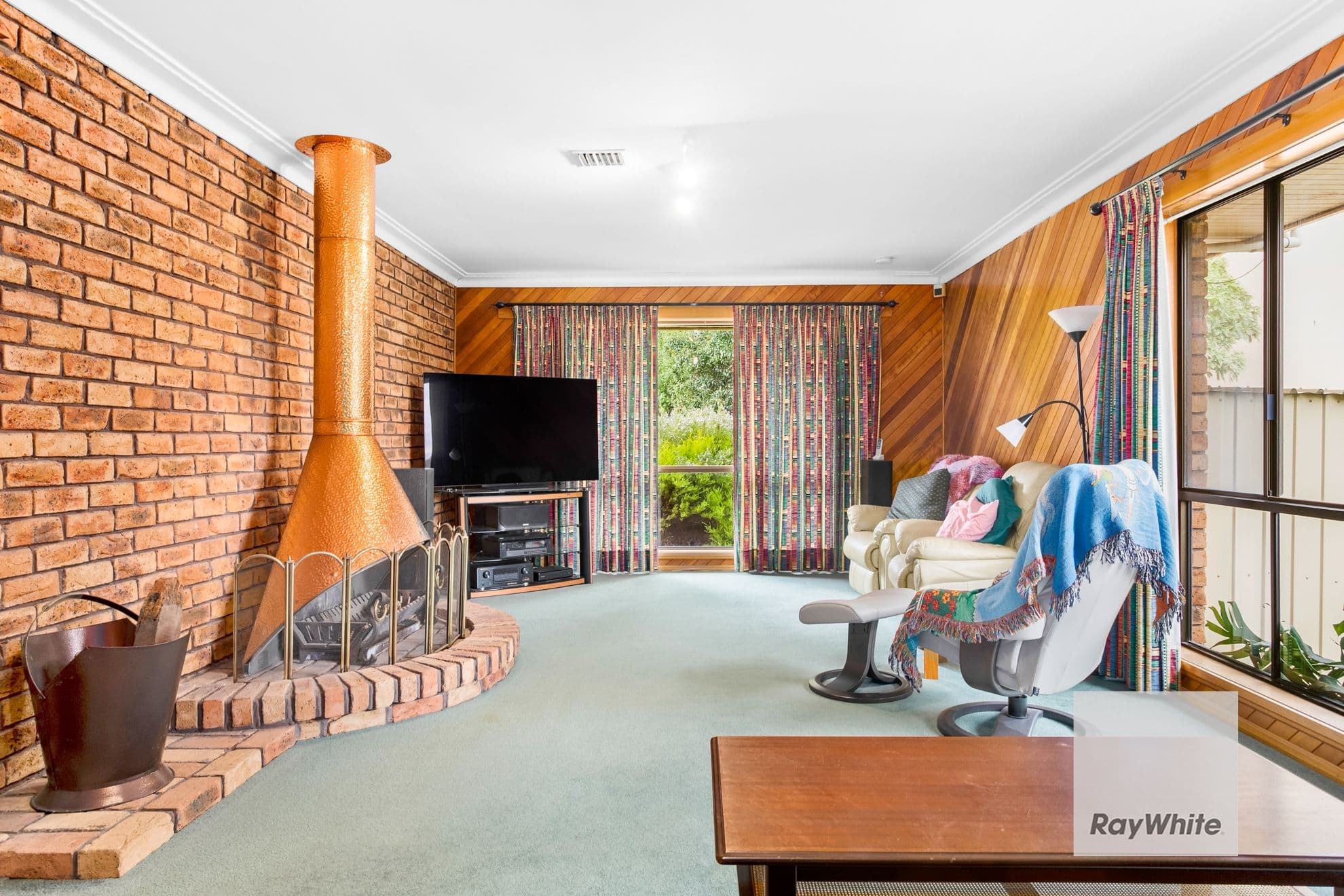 19 Burrowye Crescent, Taylors Lakes VIC 3038, Taylors Lakes - Thumbnail 5