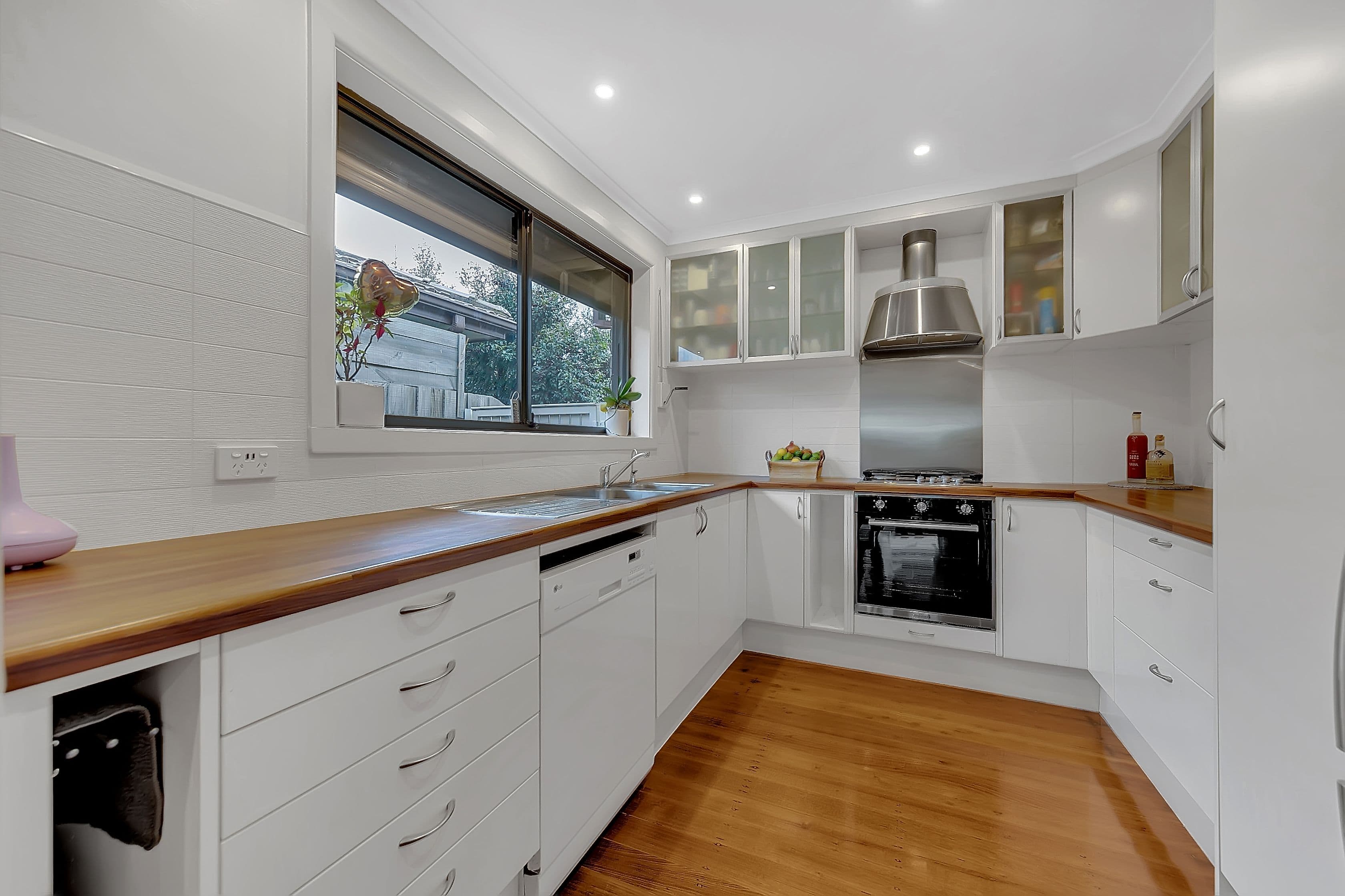 35 Rosemary Drive, Lalor VIC 3075, Lalor - Thumbnail 3