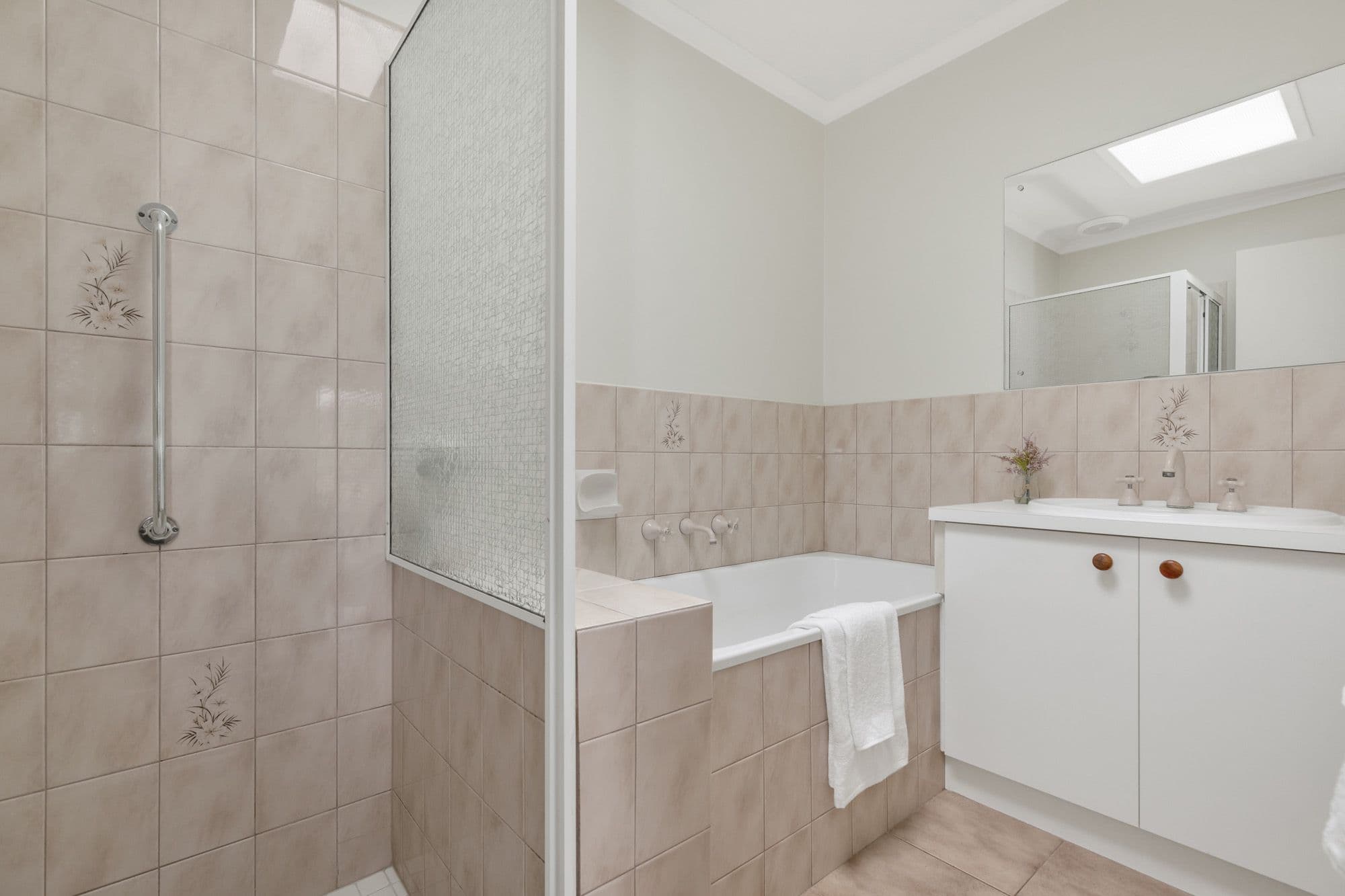 27 Greaves Street South, Werribee VIC 3030, Werribee - Thumbnail 8