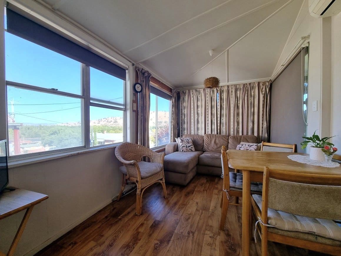 19 Byron Street, Gundagai NSW 2722, Gundagai - Thumbnail 2