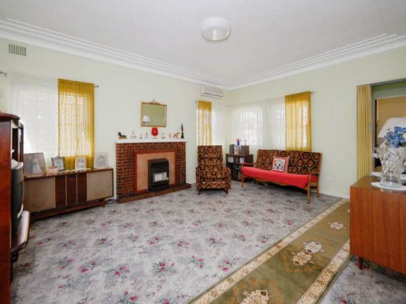 56 Jacobson Avenue, KYEEMAGH NSW 2216, Kyeemagh - Thumbnail 2