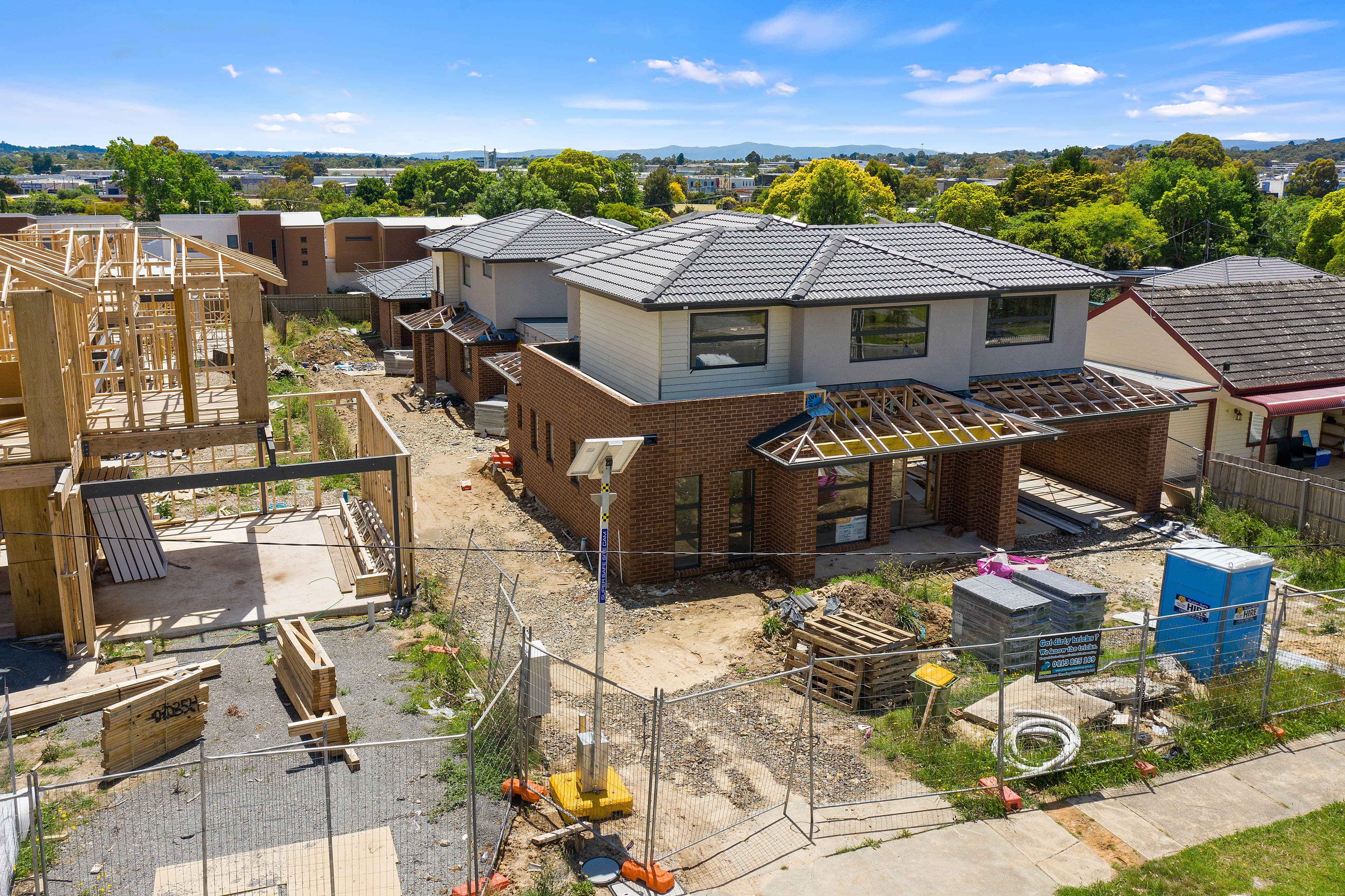 21 Sinclair Road, Bayswater VIC 3153, Bayswater - Image 1