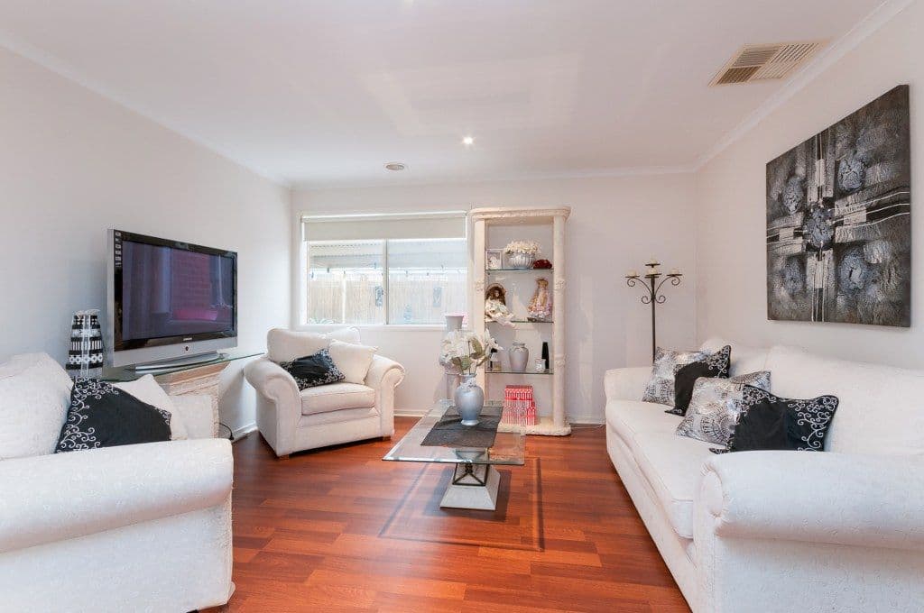 3 Naracoorte Avenue, CRAIGIEBURN VIC 3064, Craigieburn - Thumbnail 4