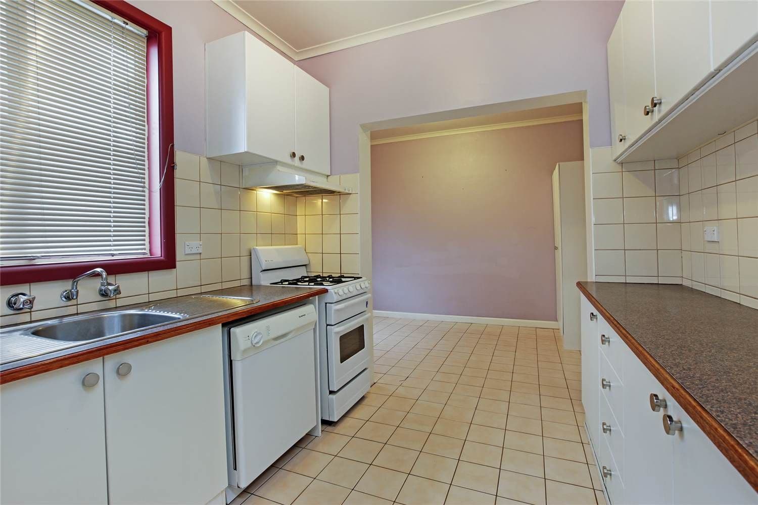 11 Spruhan Avenue, NORLANE VIC 3214, Norlane - Thumbnail 3