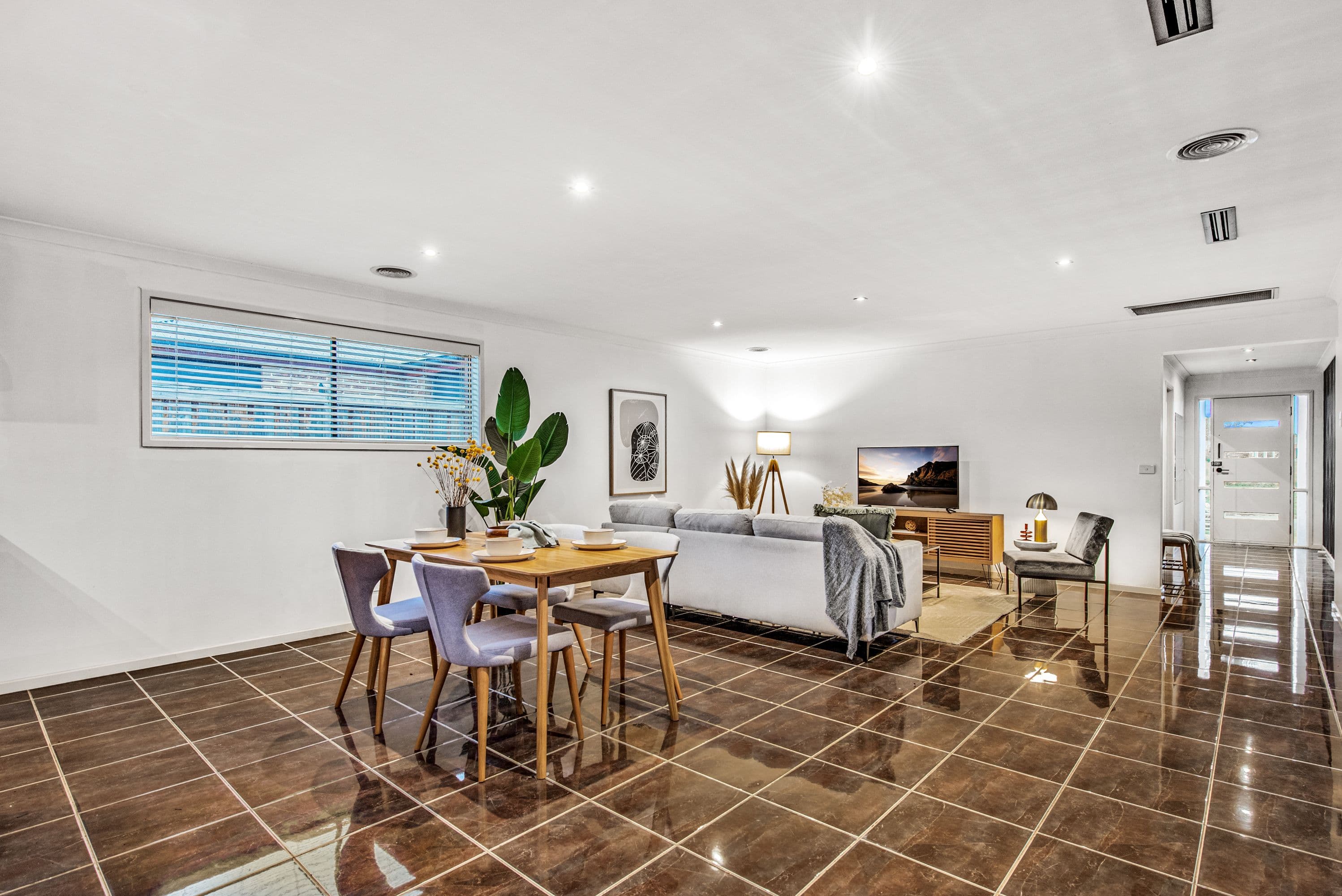 118 Sandalwood Drive, Pakenham VIC 3810, Pakenham - Thumbnail 5