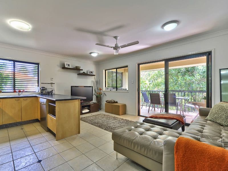 56 Dickson Street, MORNINGSIDE QLD 4170, Morningside - Image 1