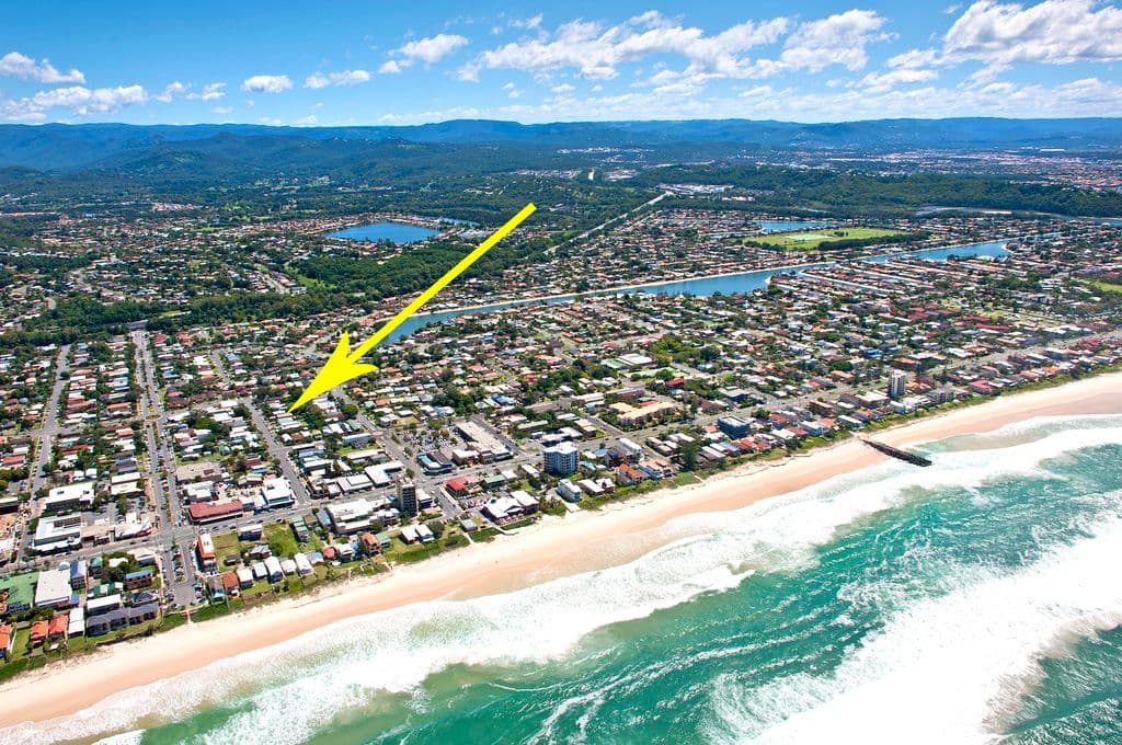 31 Sixth Avenue, PALM BEACH QLD 4221, Palm Beach - Thumbnail 8