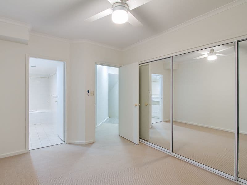 26 Merthyr Road, NEW FARM QLD 4005, New Farm - Thumbnail 8