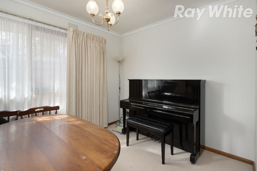 42 Ladd Street, Watsonia VIC 3087, Watsonia - Thumbnail 5