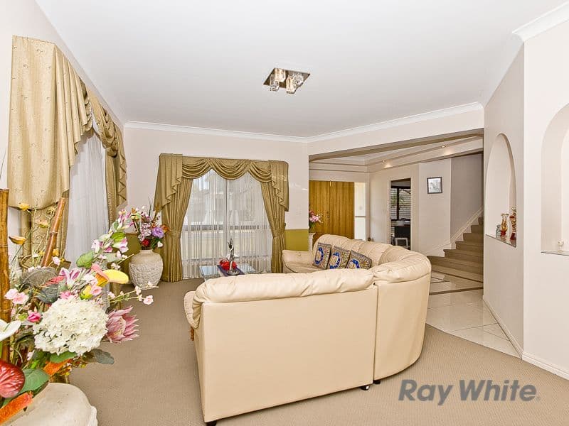 11 Azienda Place, BRIDGEMAN DOWNS QLD 4035, Bridgeman Downs - Thumbnail 6