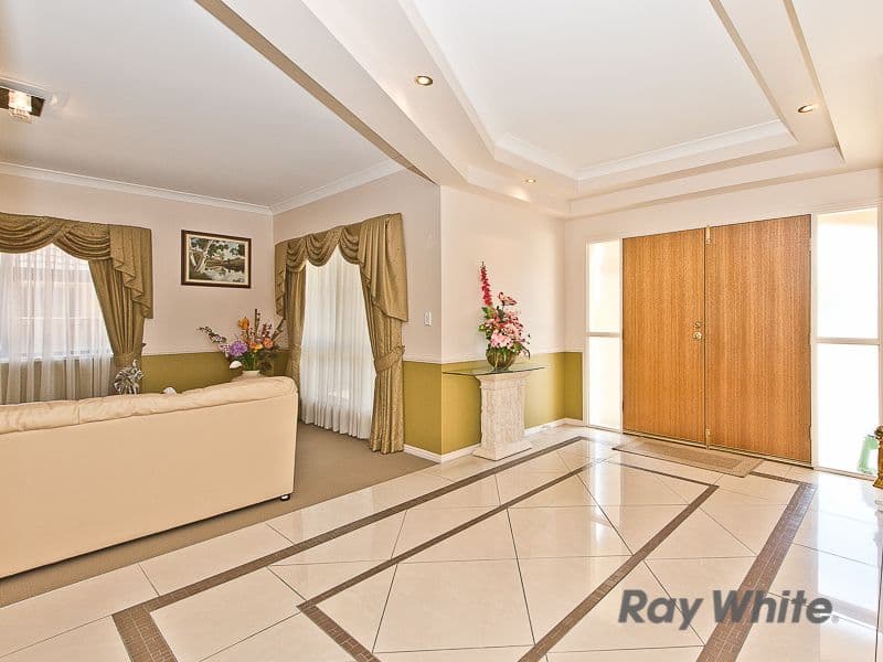 11 Azienda Place, BRIDGEMAN DOWNS QLD 4035, Bridgeman Downs - Thumbnail 7