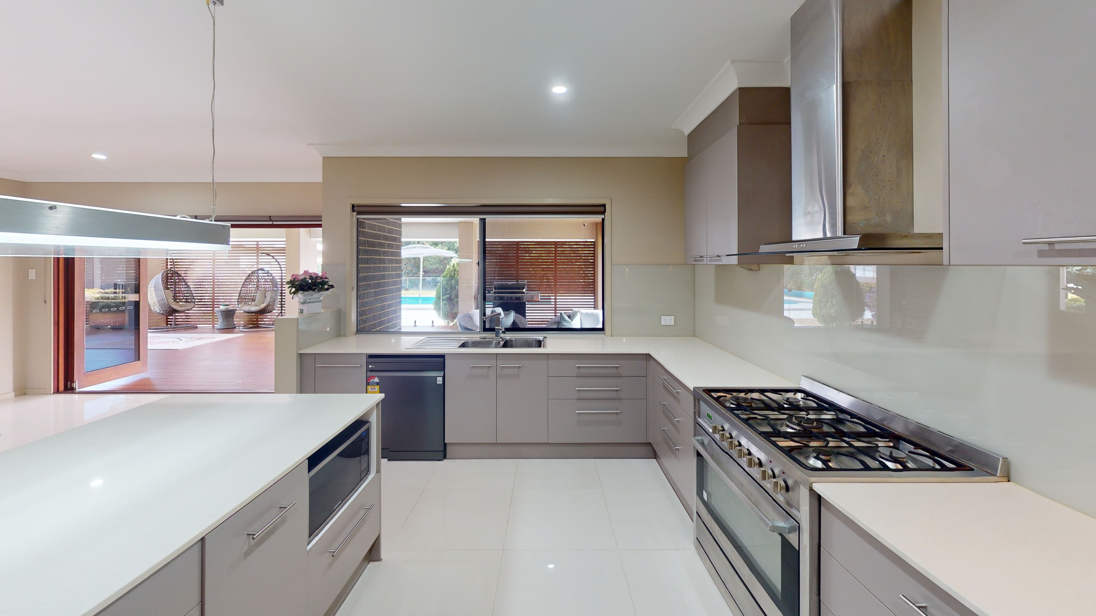 25-27 Remor Court, Elimbah QLD 4516, Elimbah - Thumbnail 3